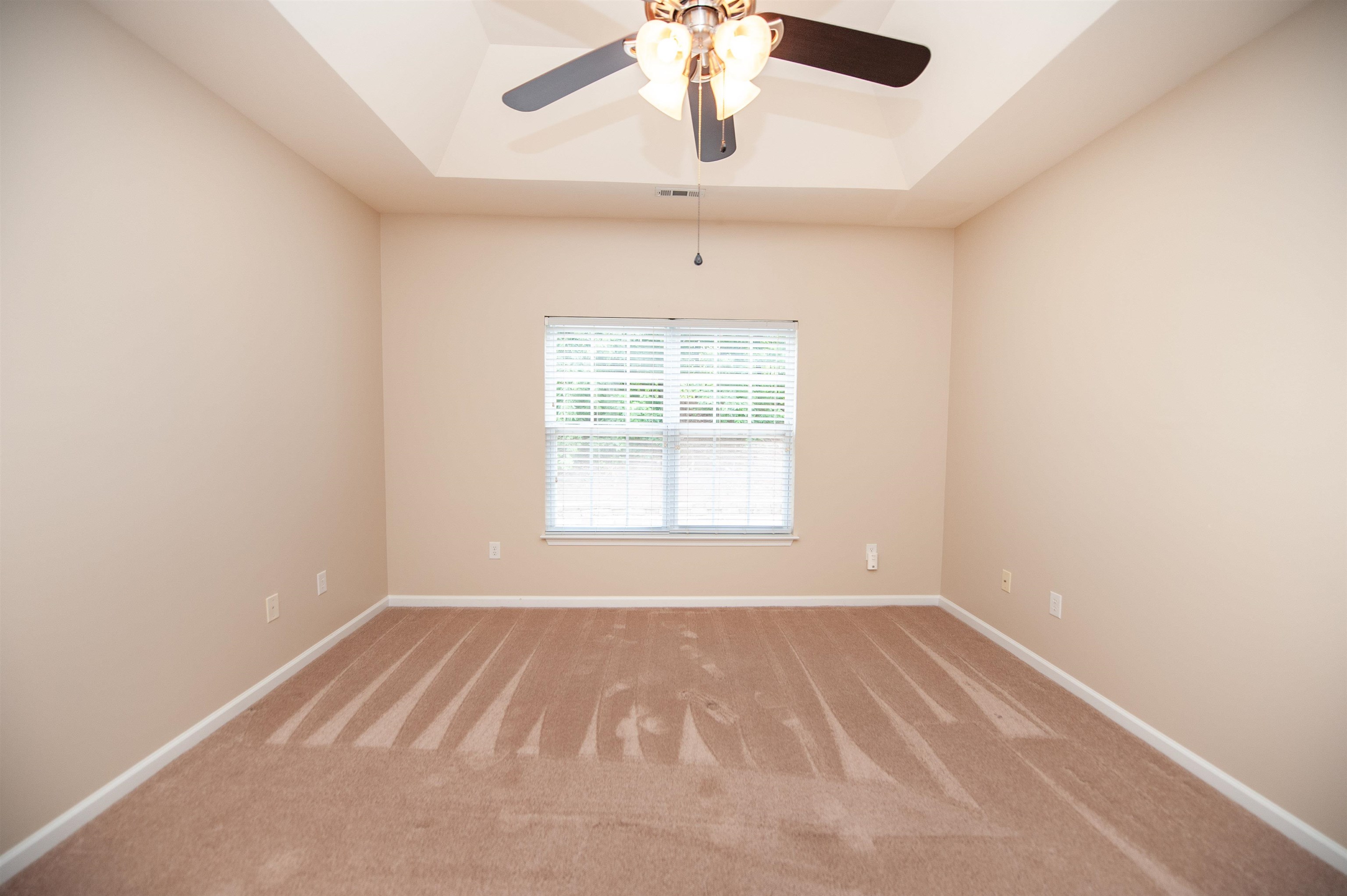 555 Clairidge Drive Property Photo 16