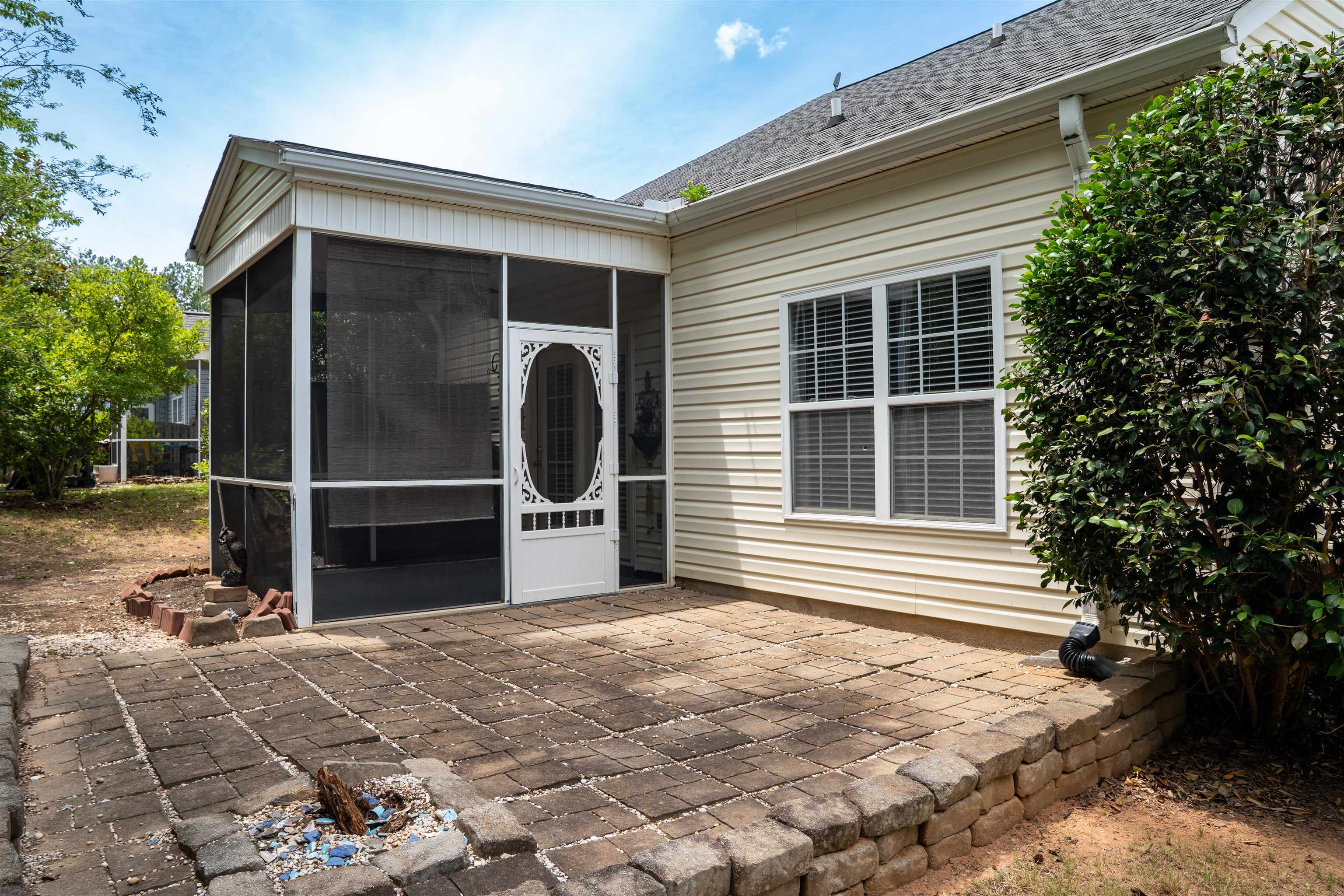 555 Clairidge Drive Property Photo 26