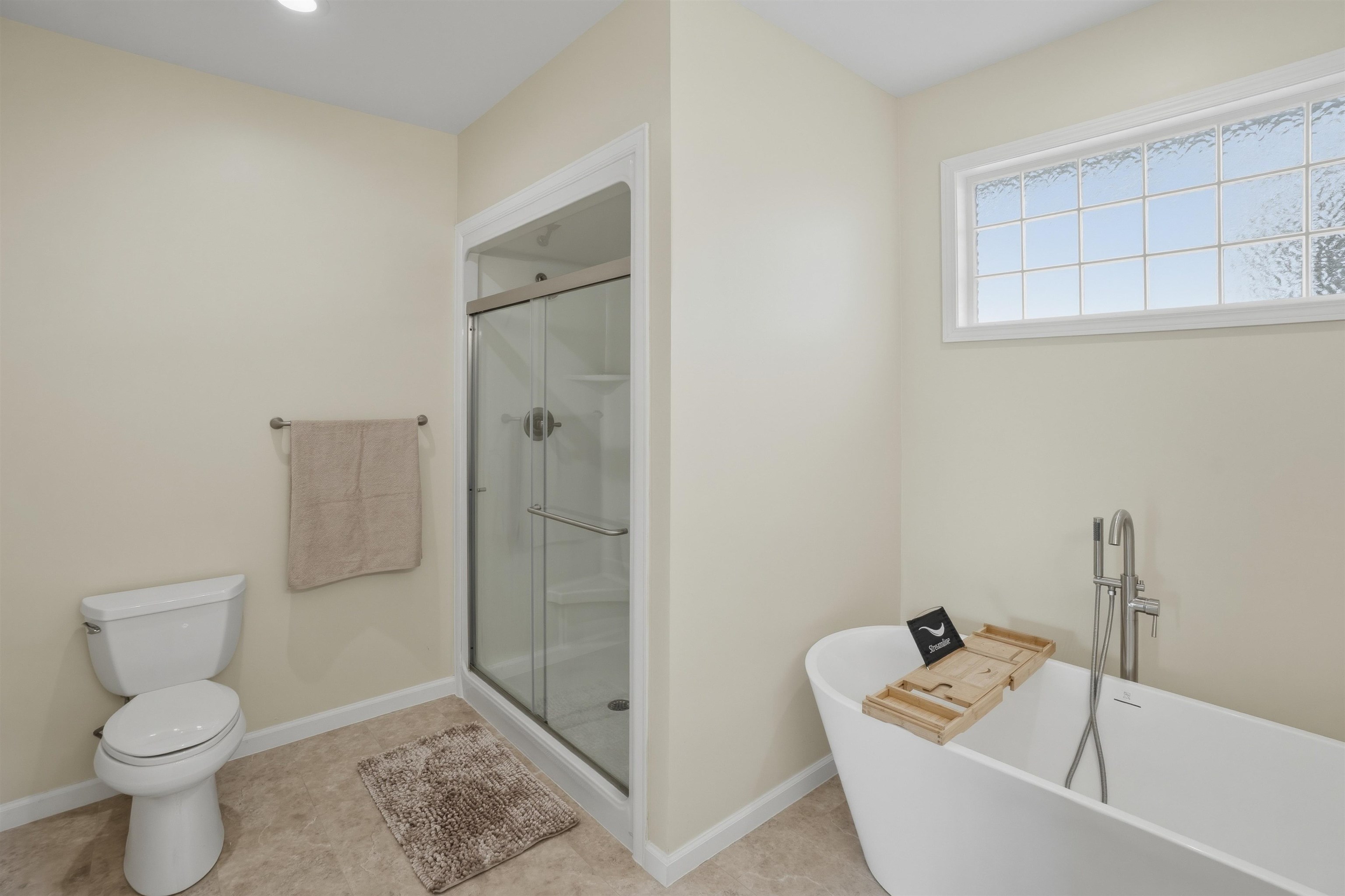 105 N Stallion Dr Property Photo 27
