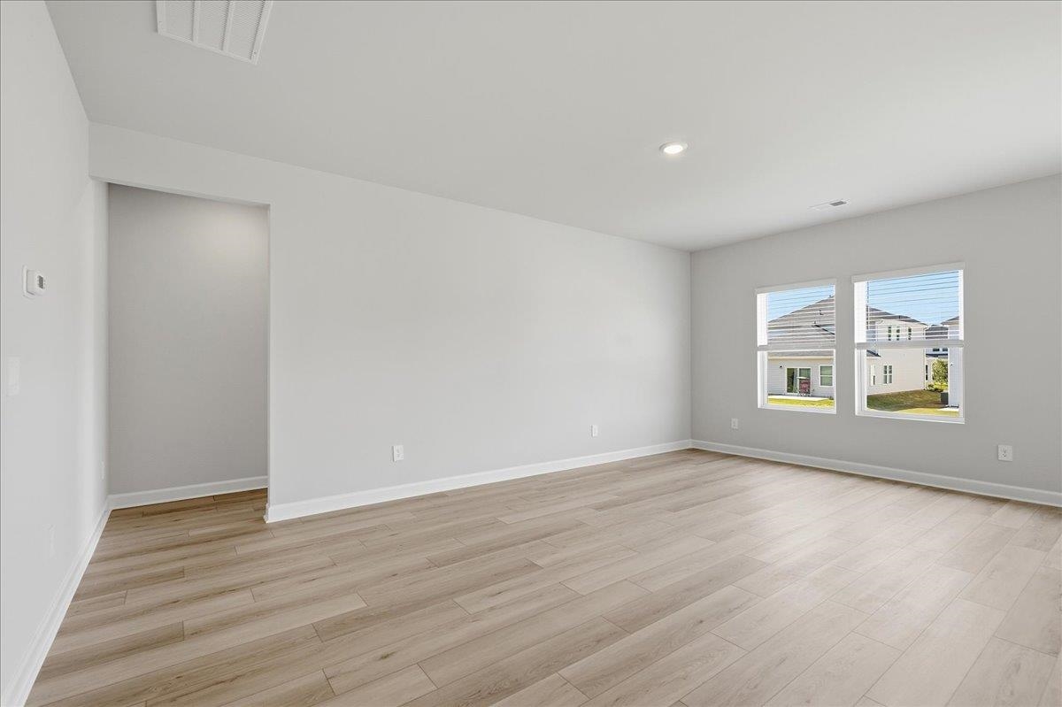 935 Rising Oak Court Property Photo 13