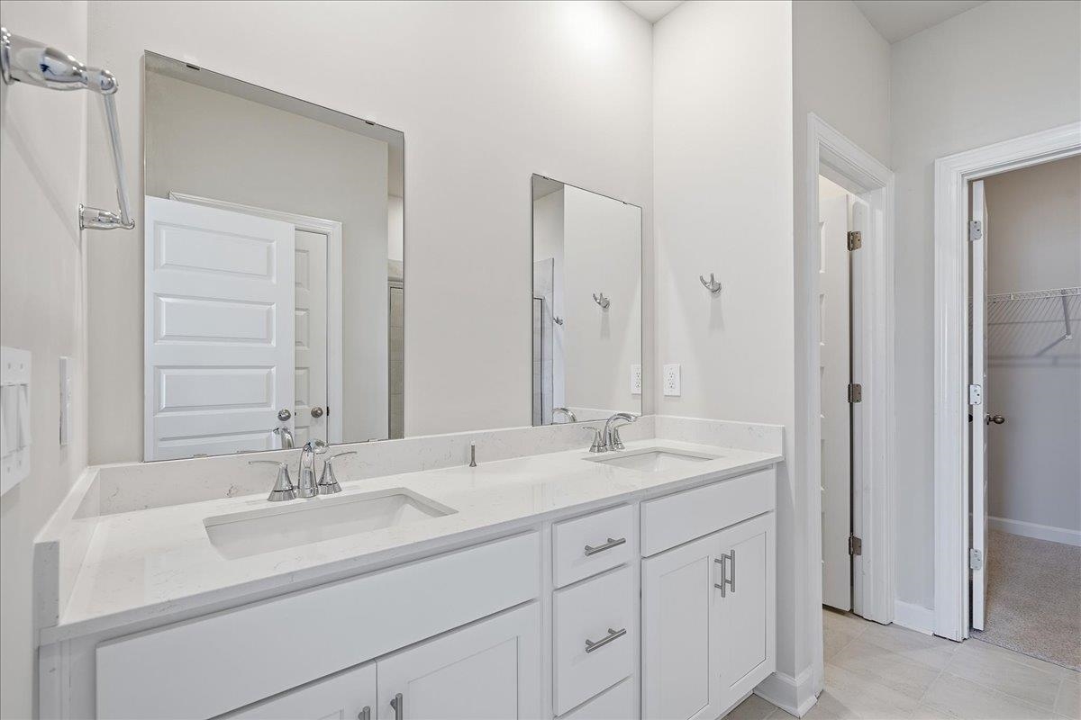 935 Rising Oak Court Property Photo 17
