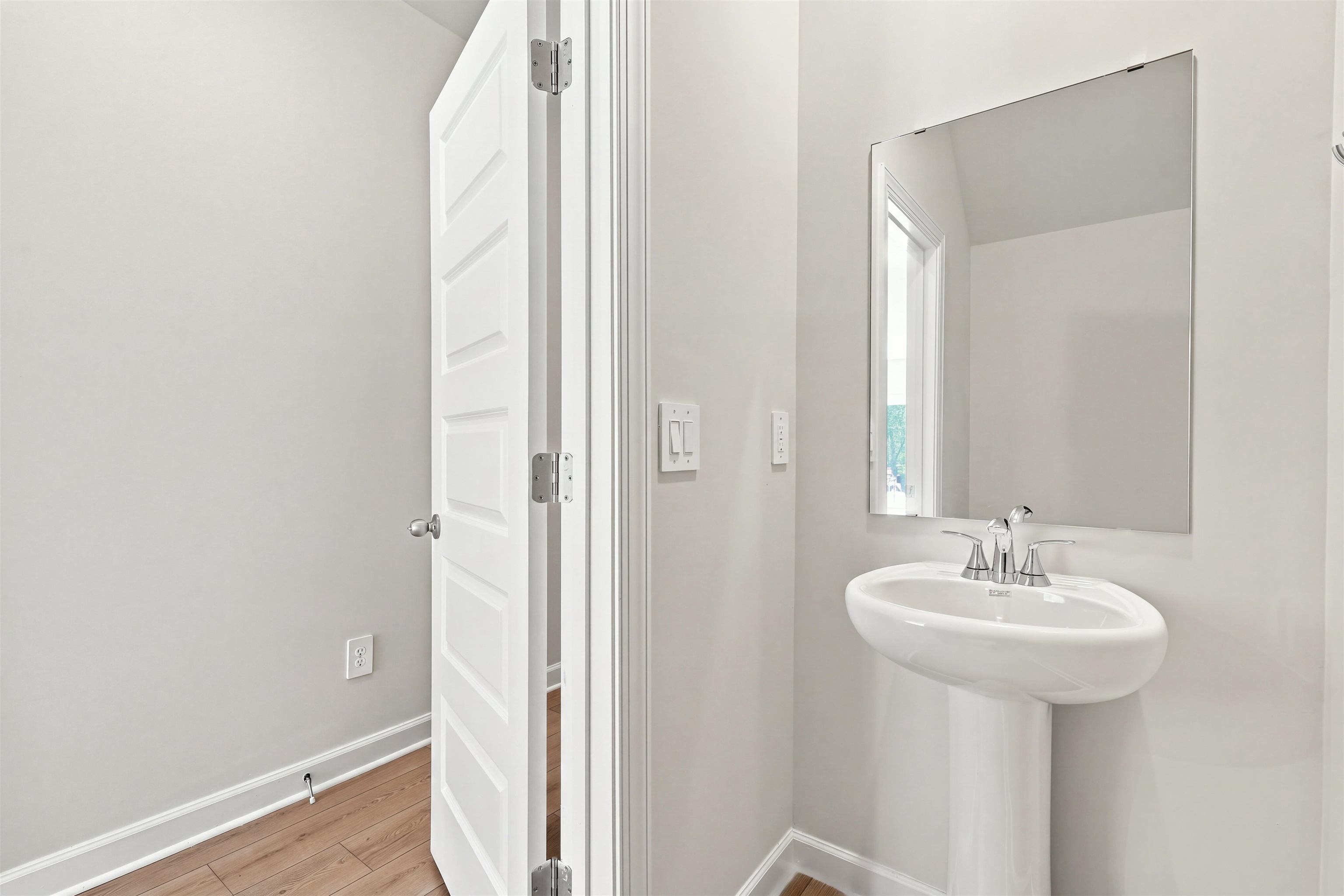 446 Blissful Court Property Photo 6
