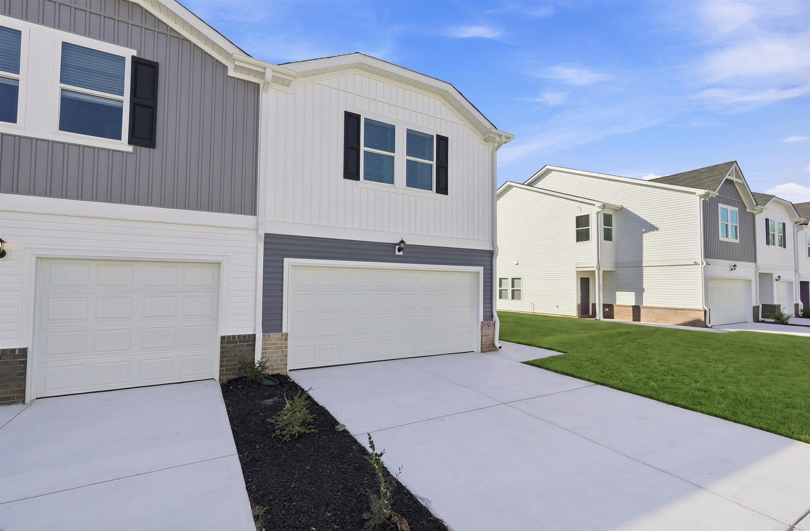 442 Blissful Court Property Photo 2