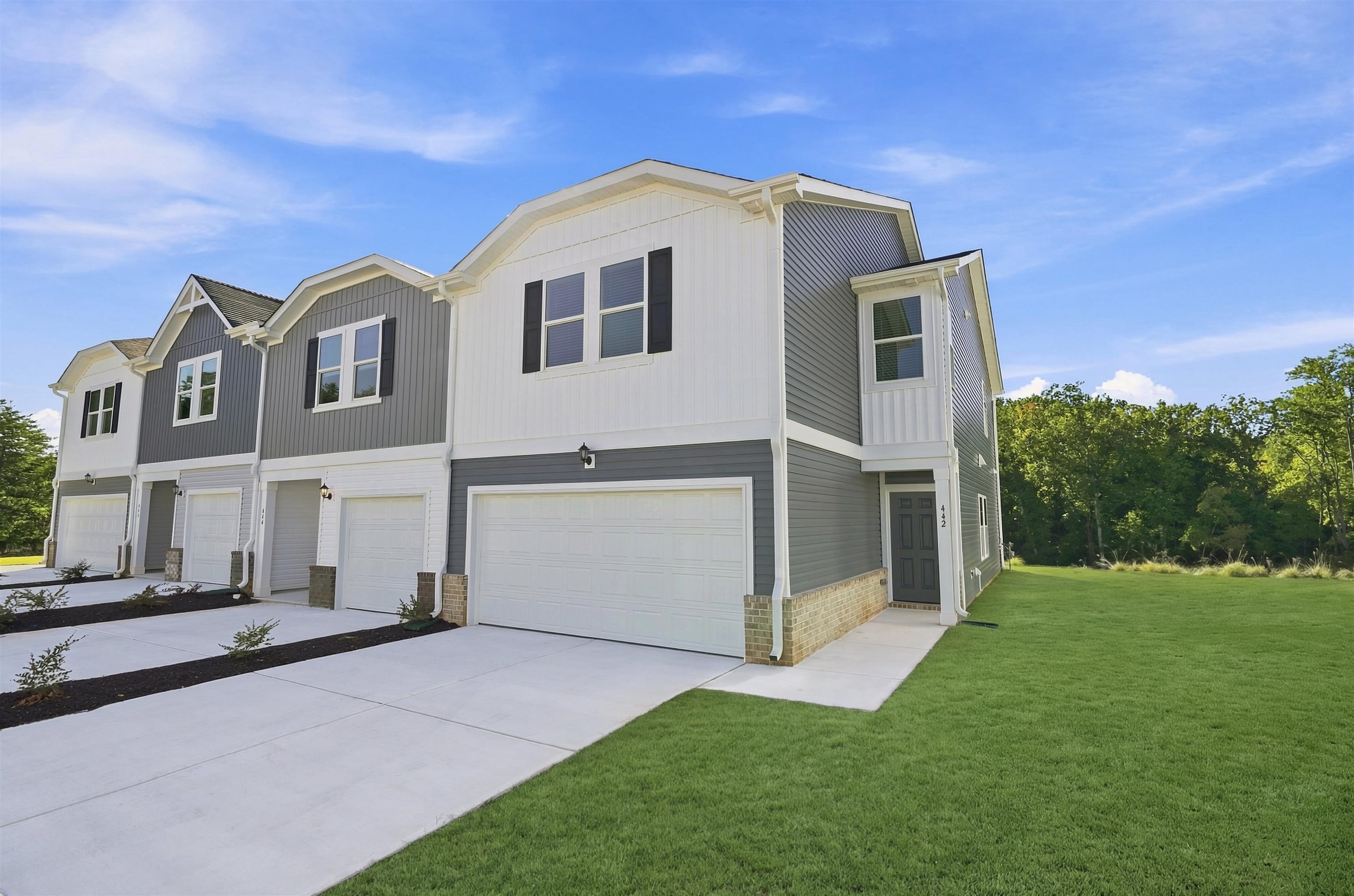 442 Blissful Court Property Photo 3