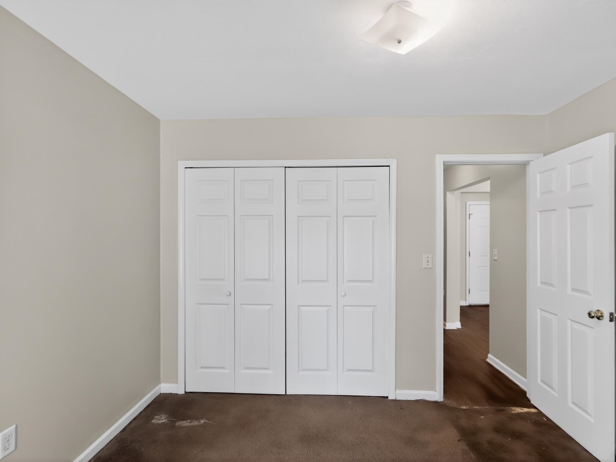 1833 Tamara Way Property Photo 17