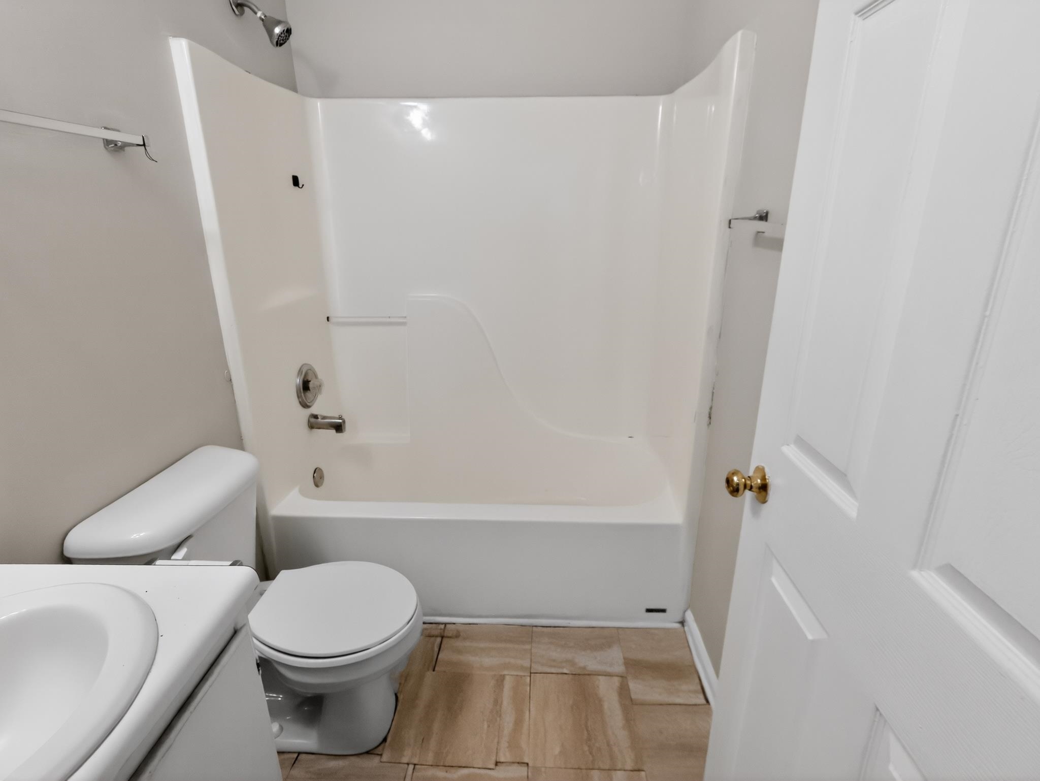 1833 Tamara Way Property Photo 22