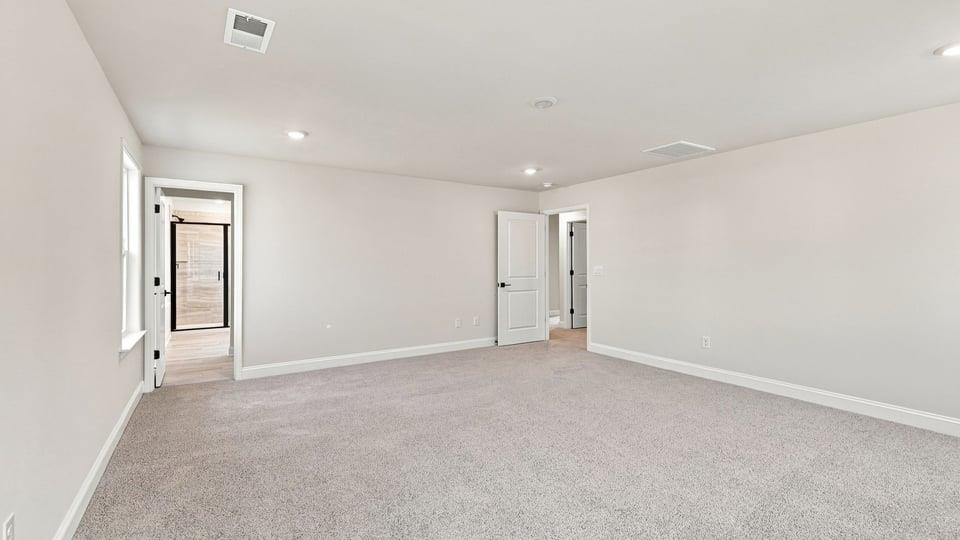 570 Woodcot Drive Property Photo 31