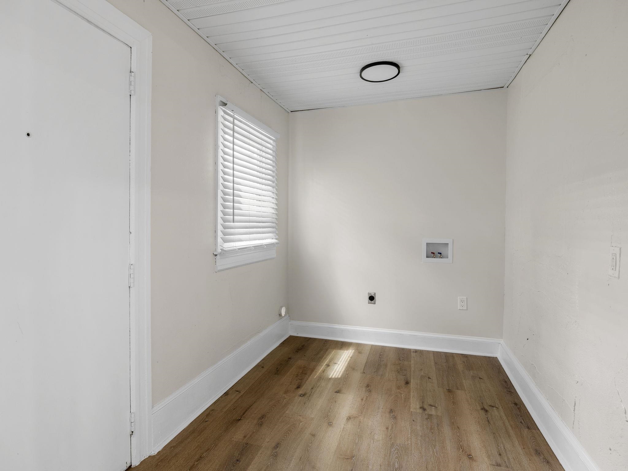 303 Highland Ave Property Photo 30