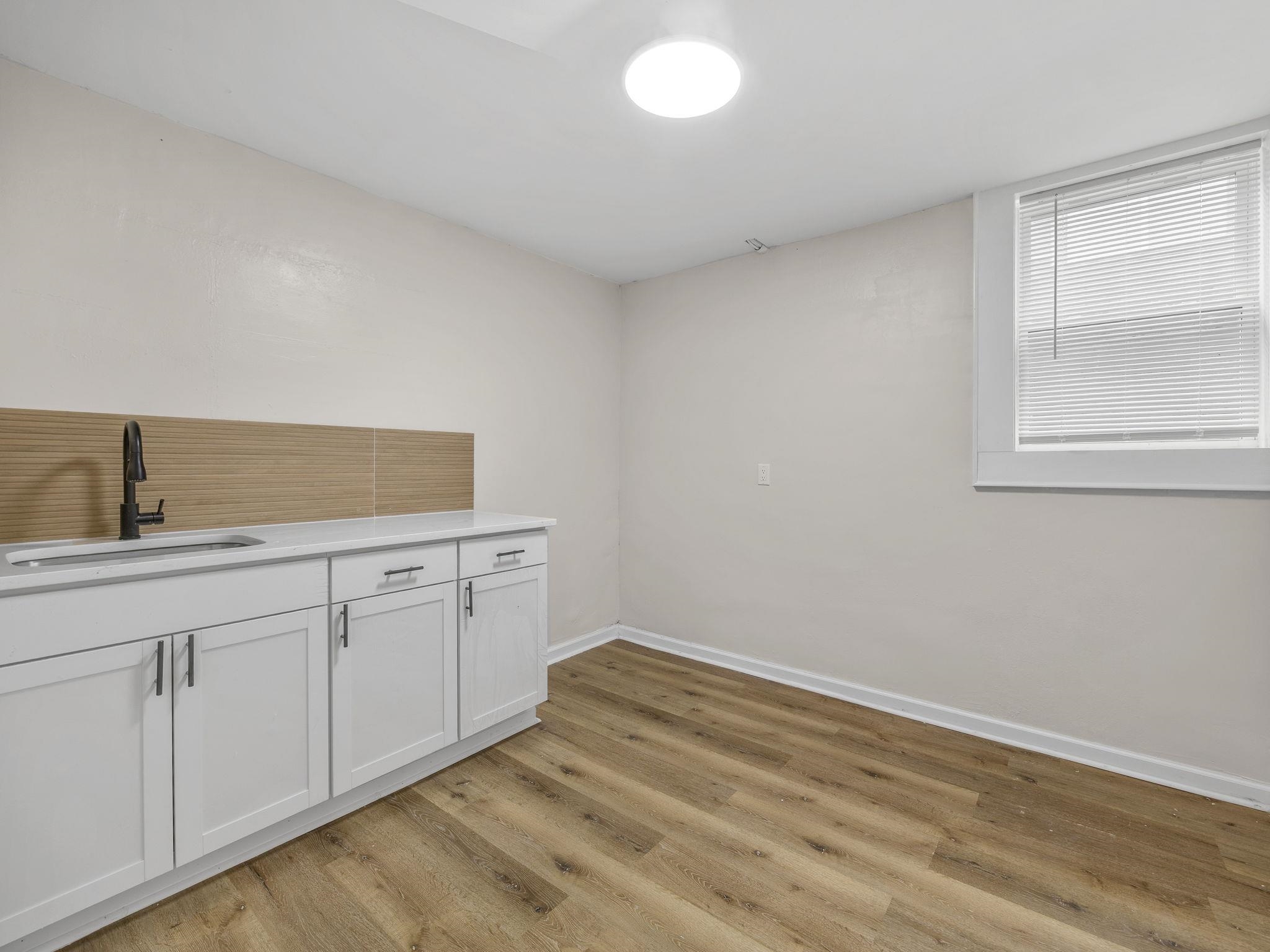 303 Highland Ave Property Photo 40