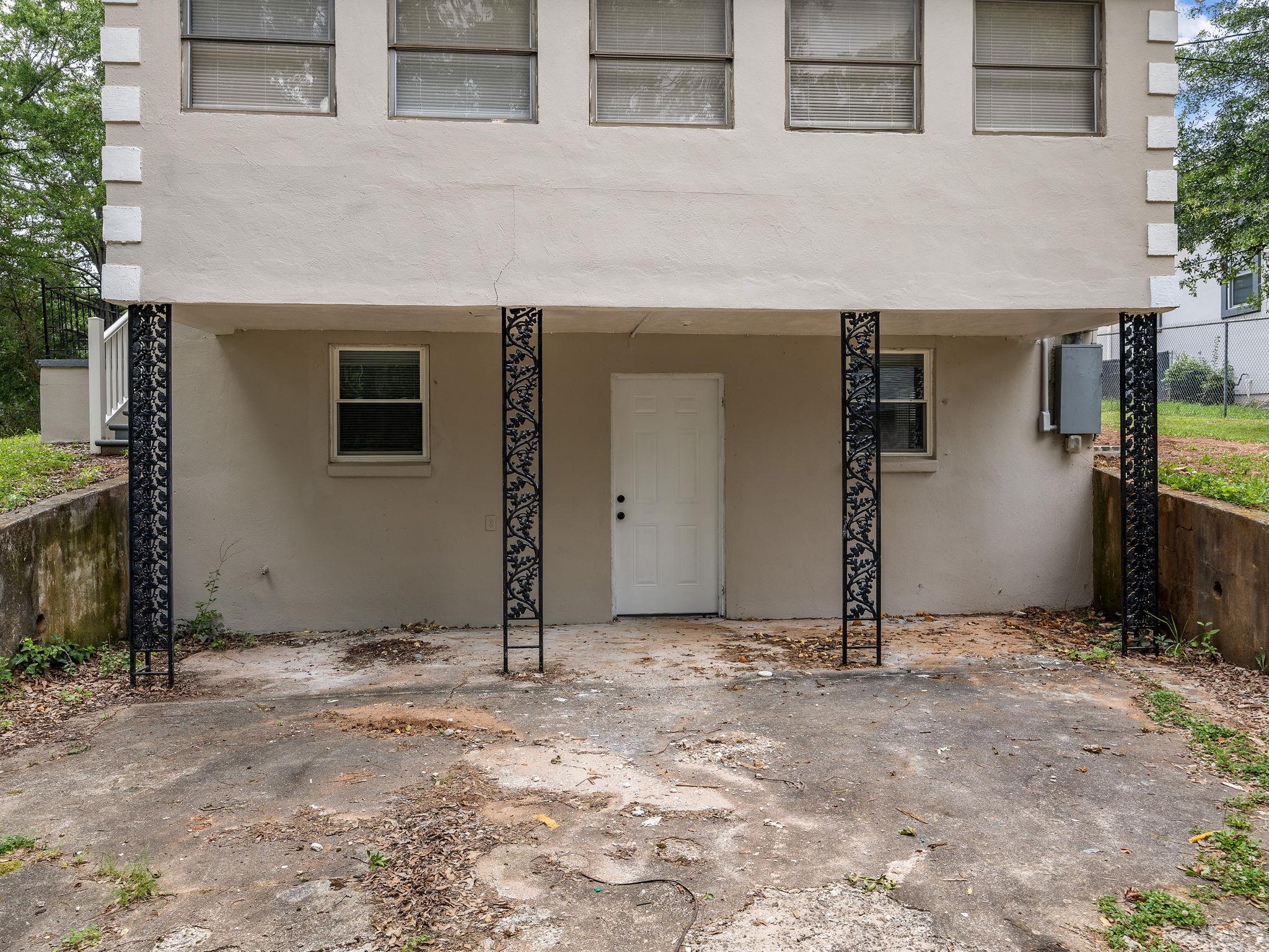 303 Highland Ave Property Photo 44