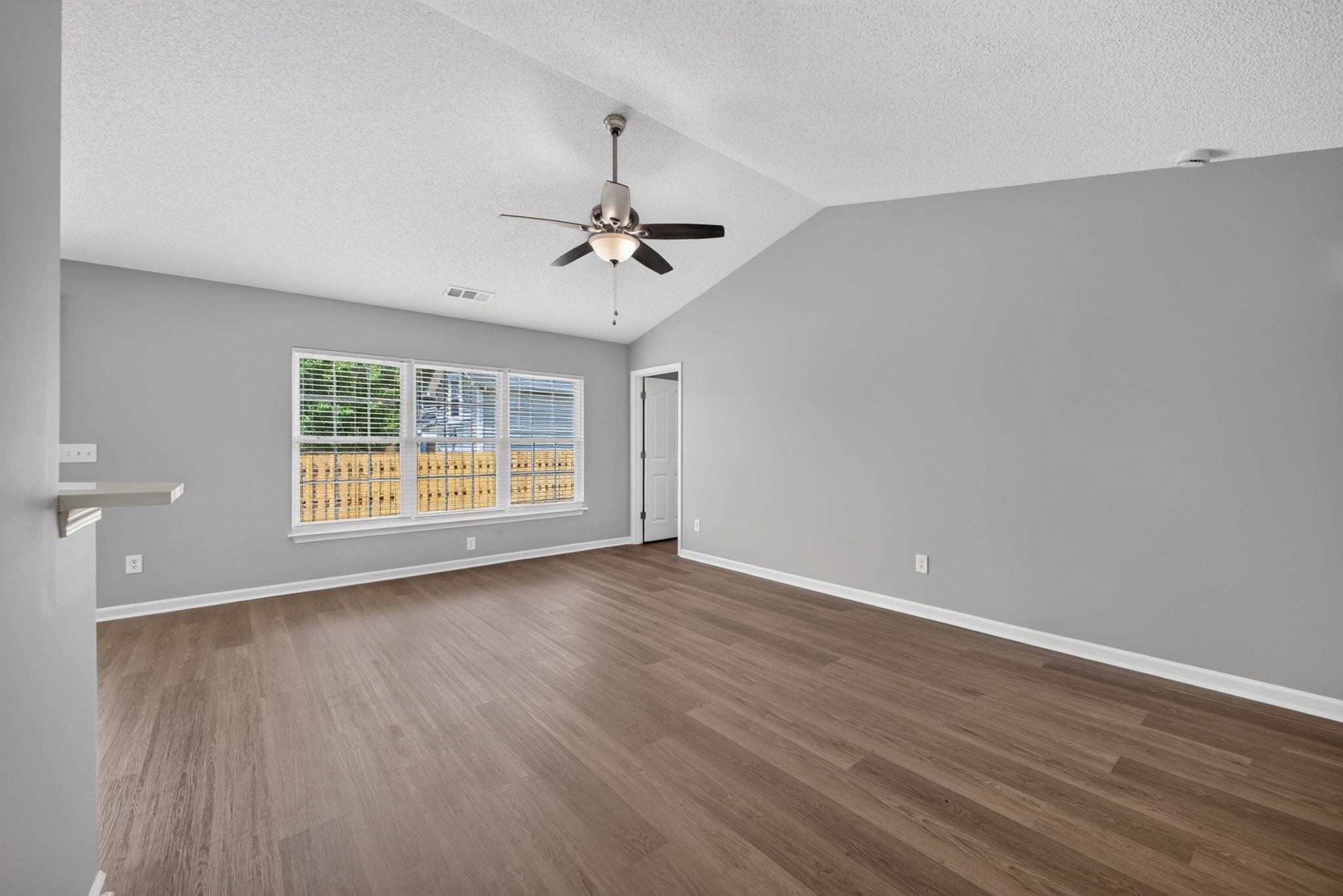 101 Constantine Way Property Photo 7