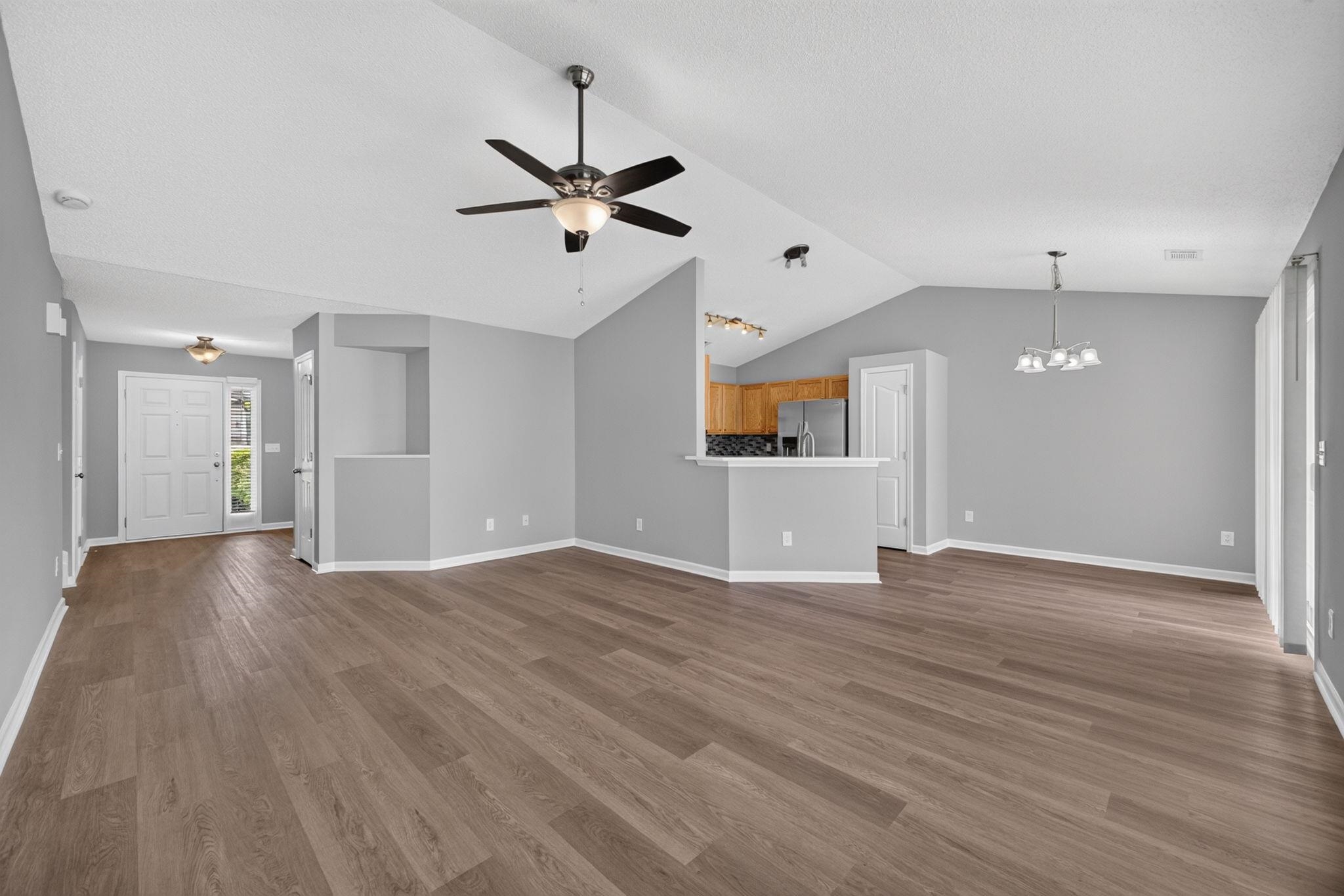 101 Constantine Way Property Photo 8