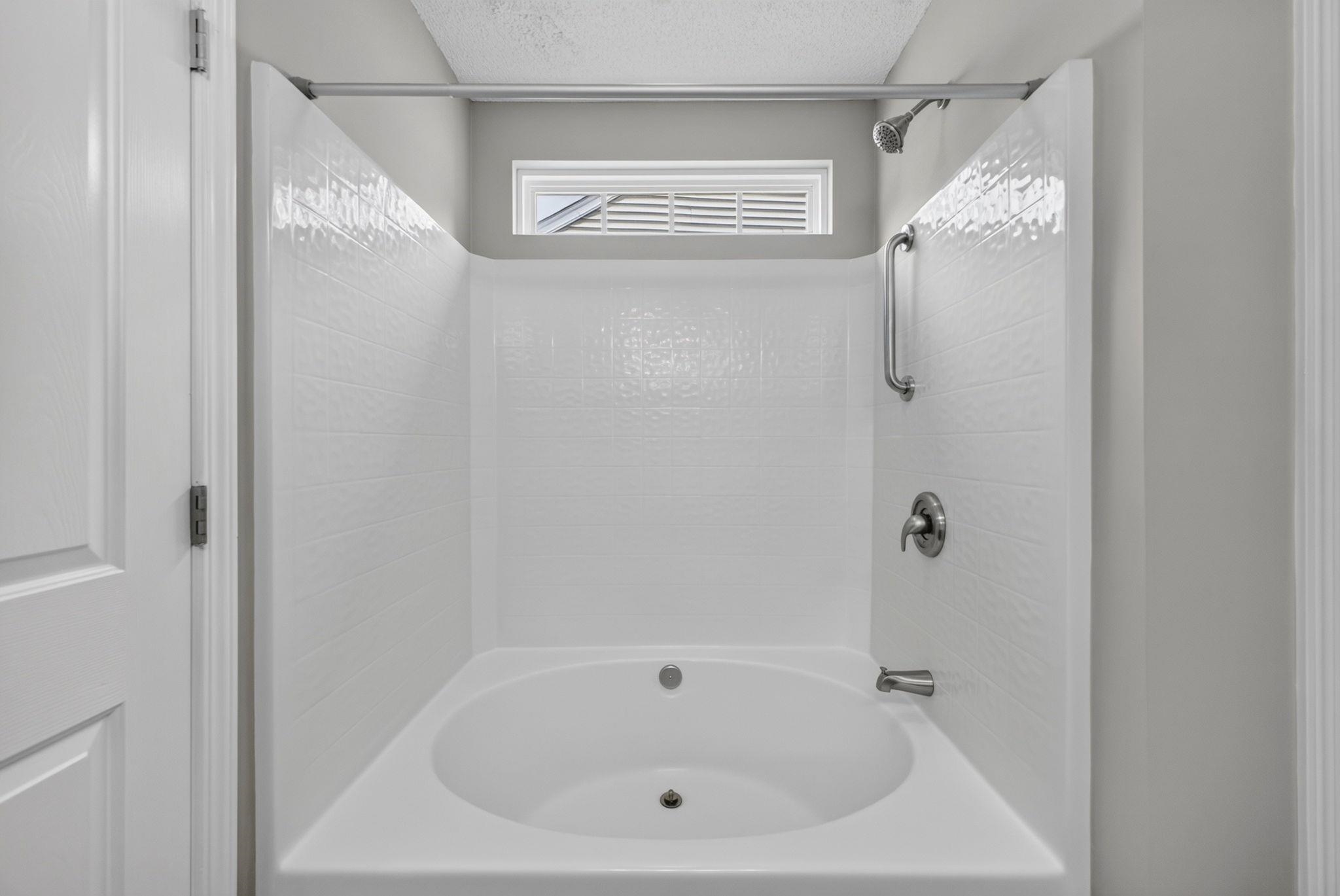 101 Constantine Way Property Photo 18