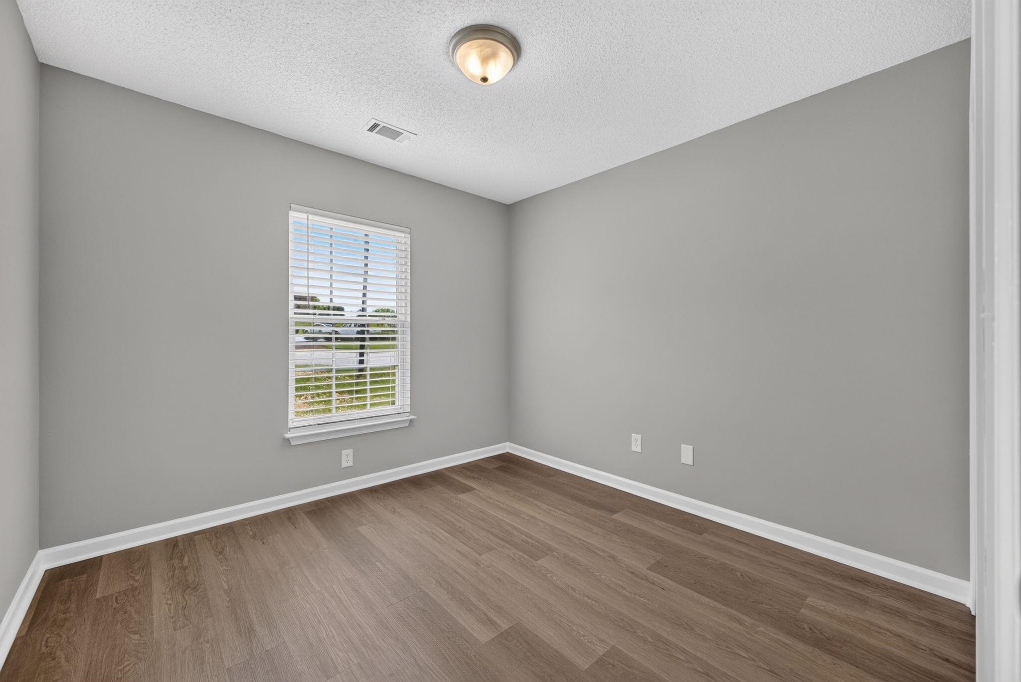 101 Constantine Way Property Photo 27