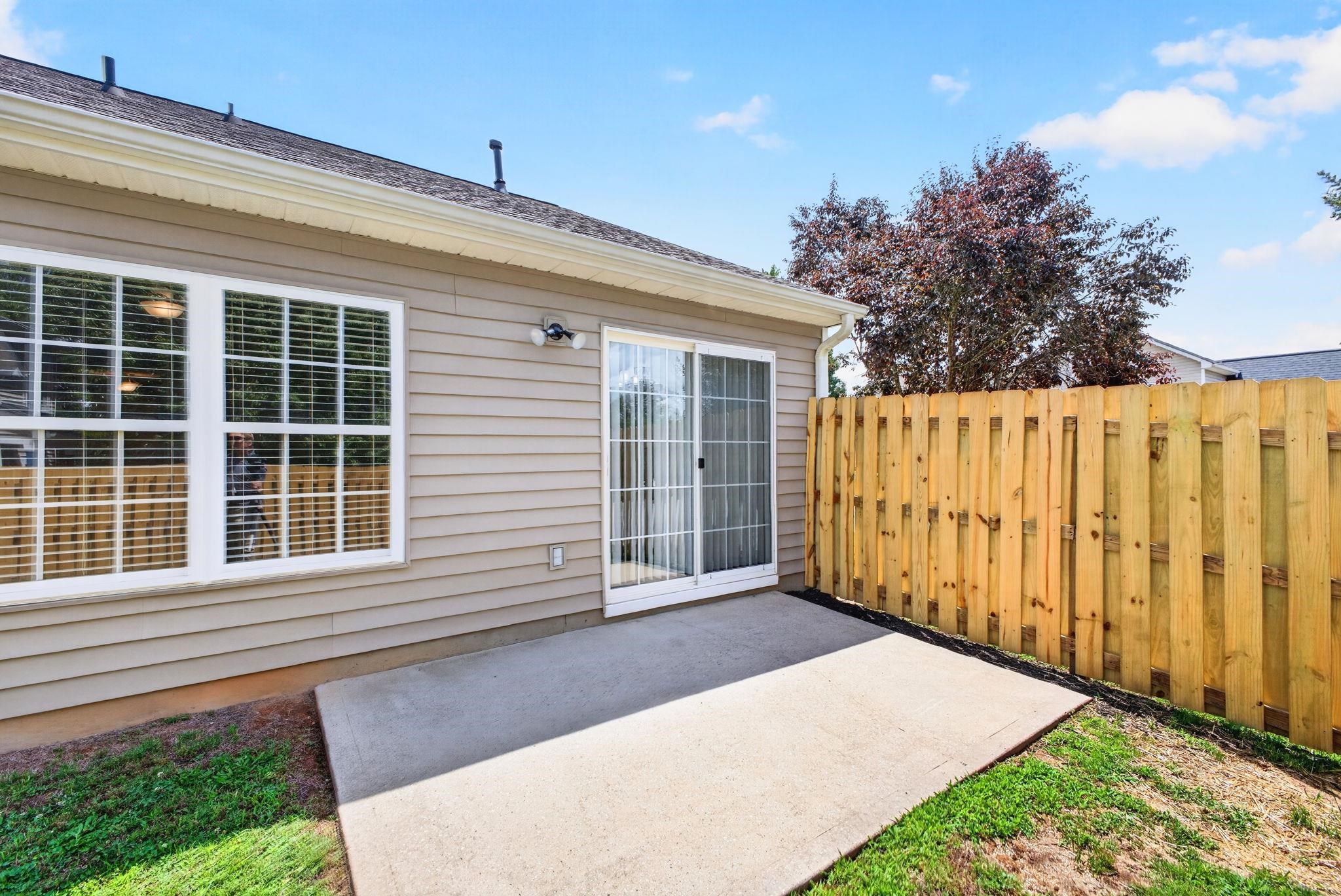 101 Constantine Way Property Photo 34