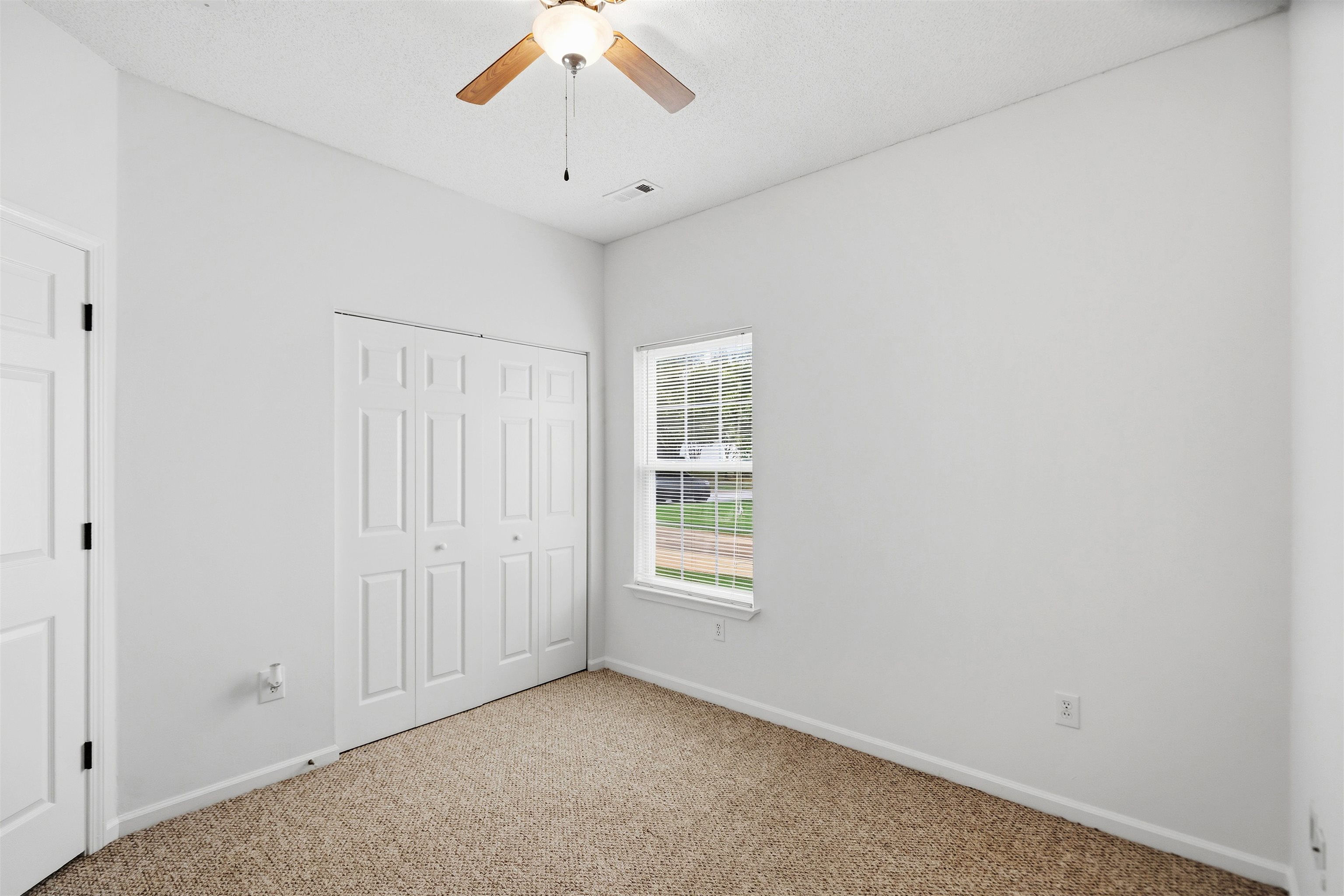234 W Pheasant Hill Drive Property Photo 13