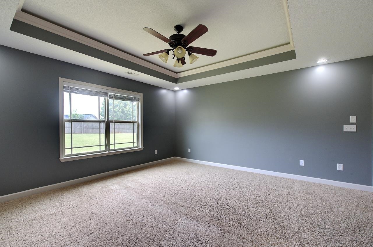 411 Shoreline Boulevard Property Photo 29