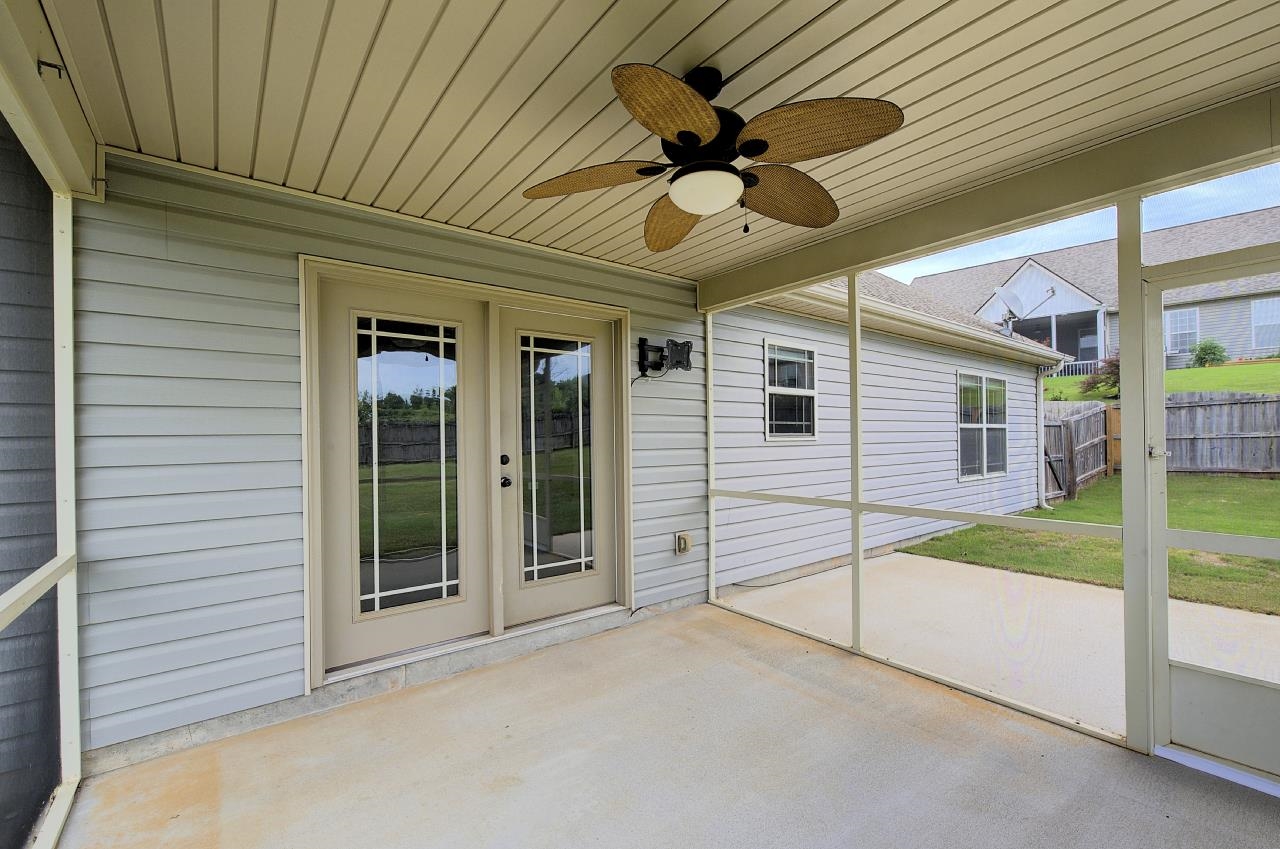 411 Shoreline Boulevard Property Photo 34