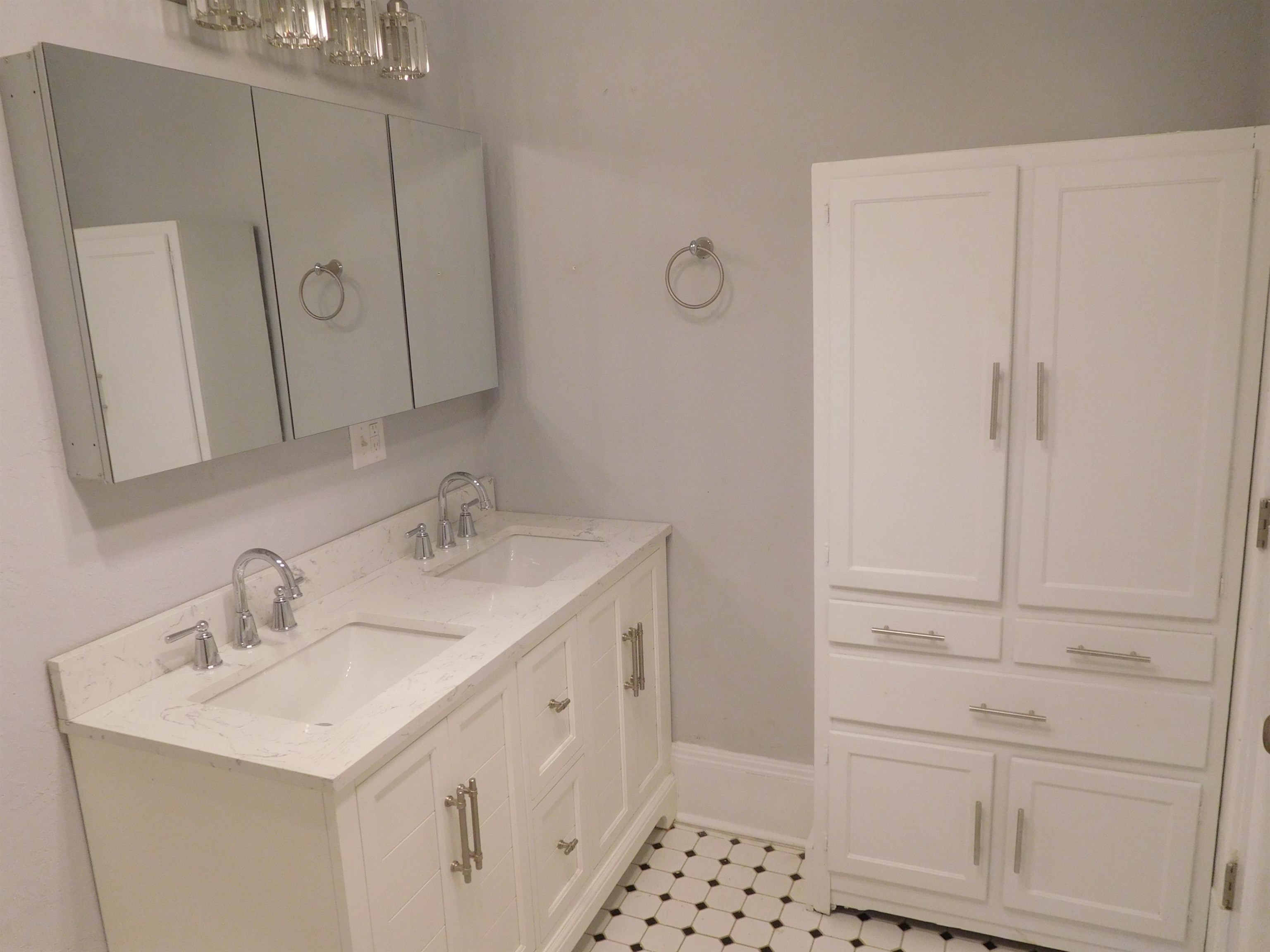 107 Douglas Heights Street Property Photo 10