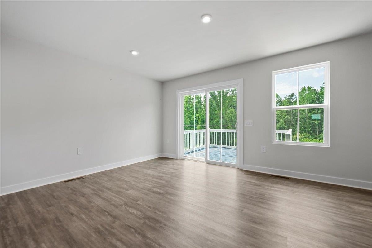 651 Olivia Springs Drive Property Photo 11