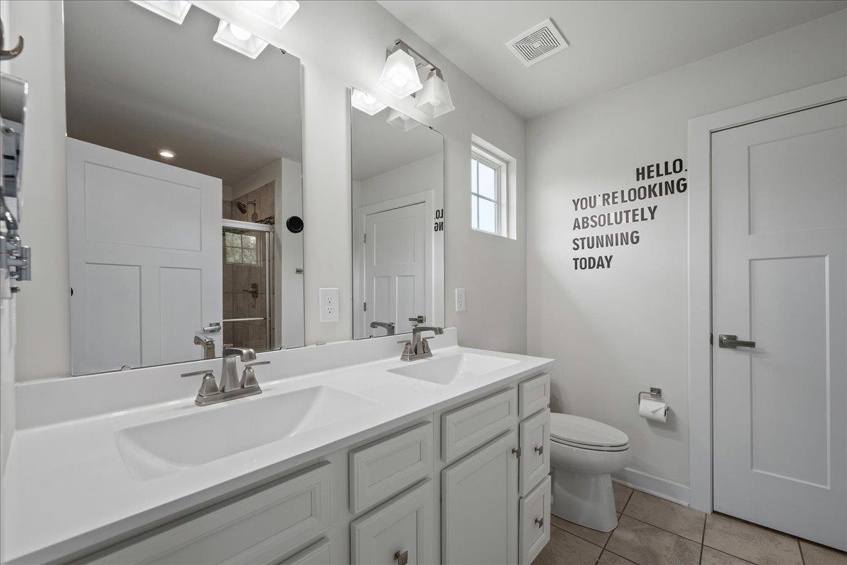651 Olivia Springs Drive Property Photo 20