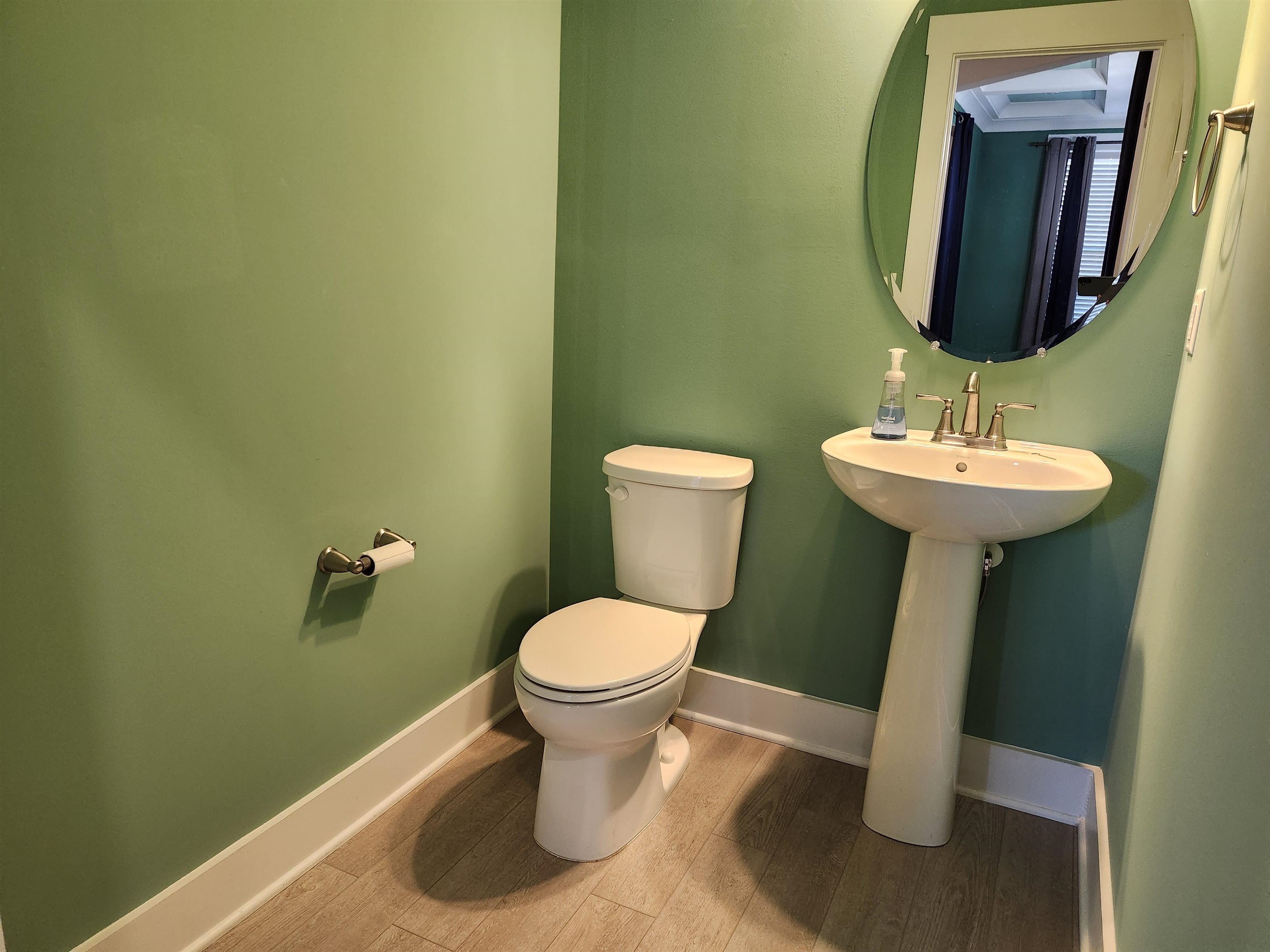 1008 Glohaven Way Property Photo 9