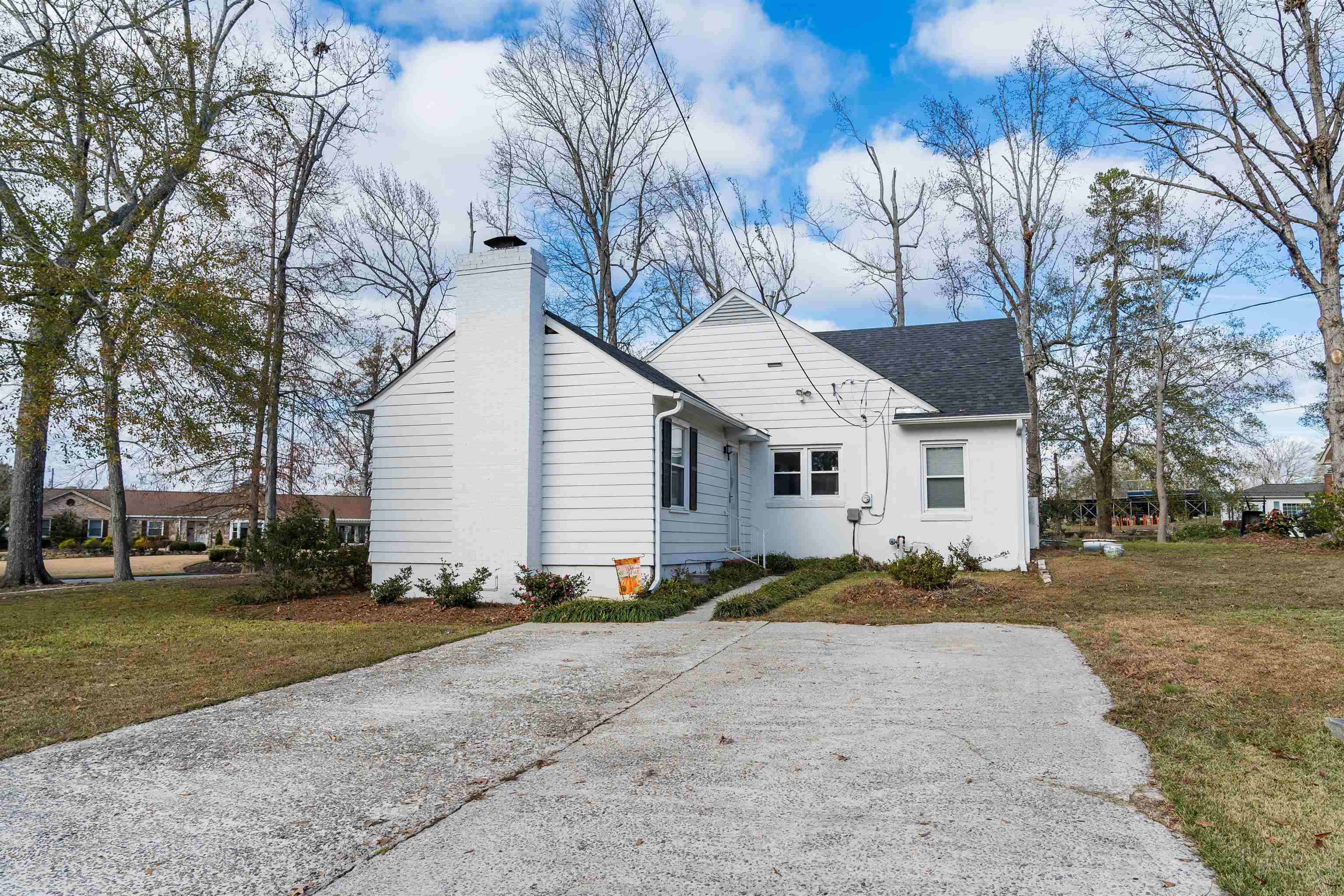 209 Young Drive Property Photo 11