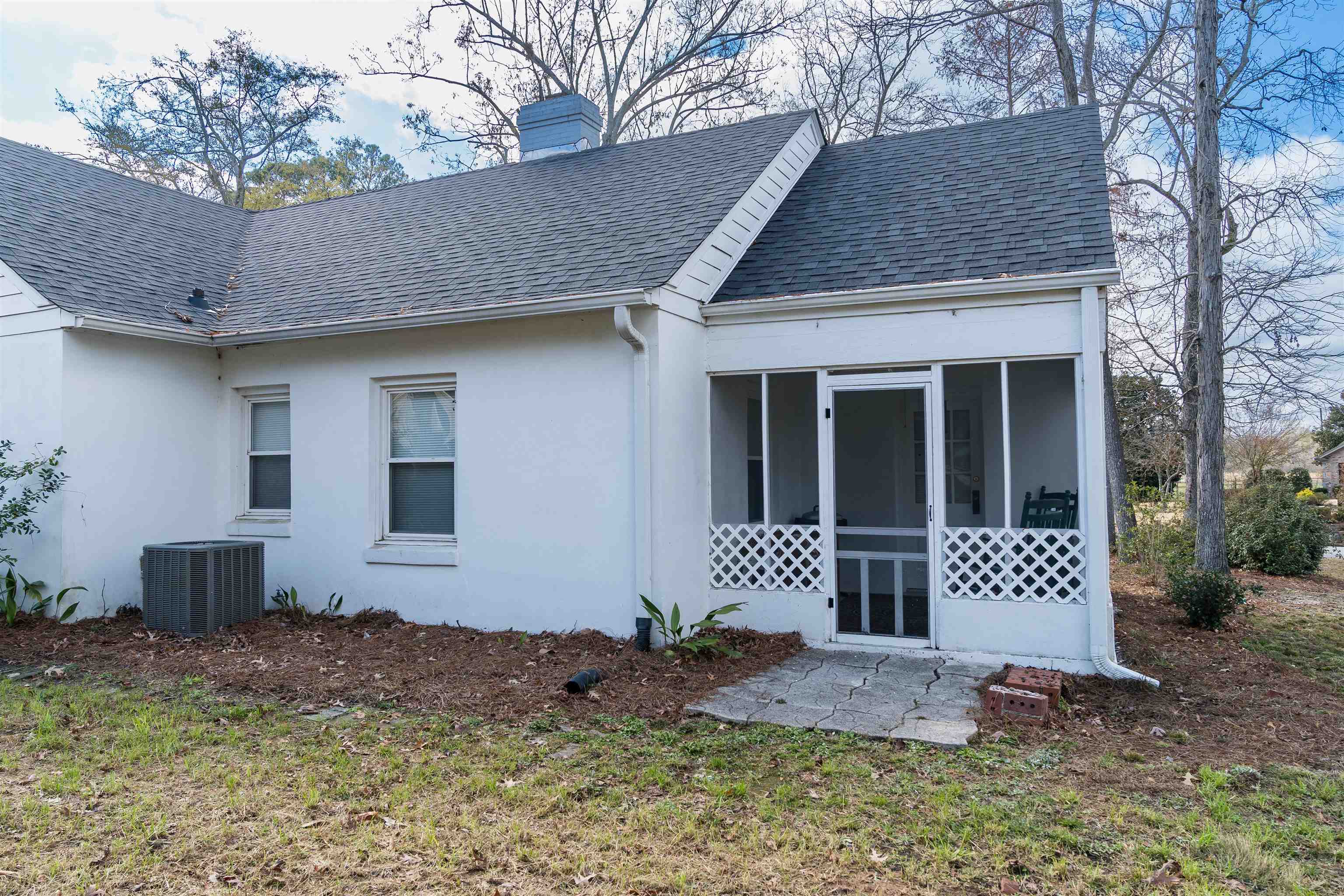 209 Young Drive Property Photo 14