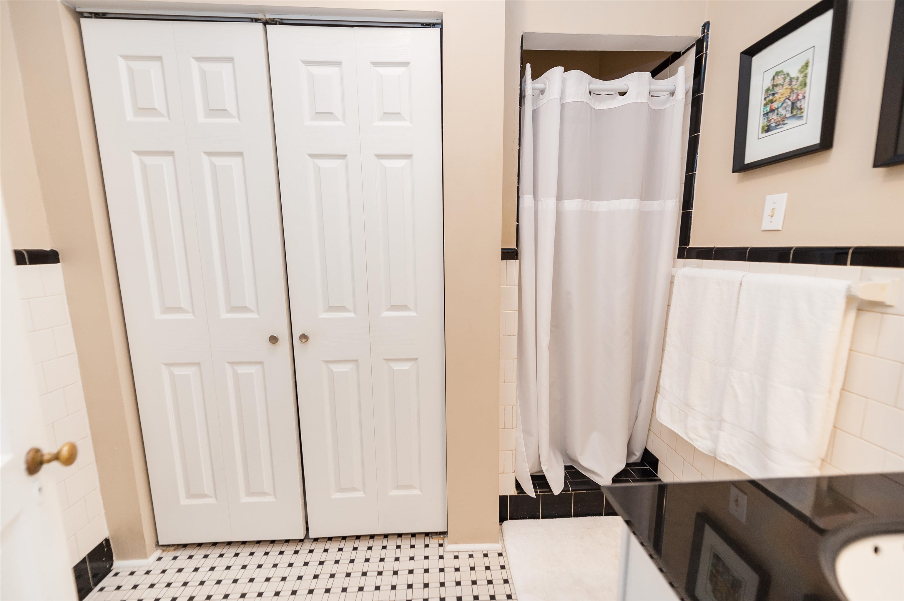 209 Young Drive Property Photo 33