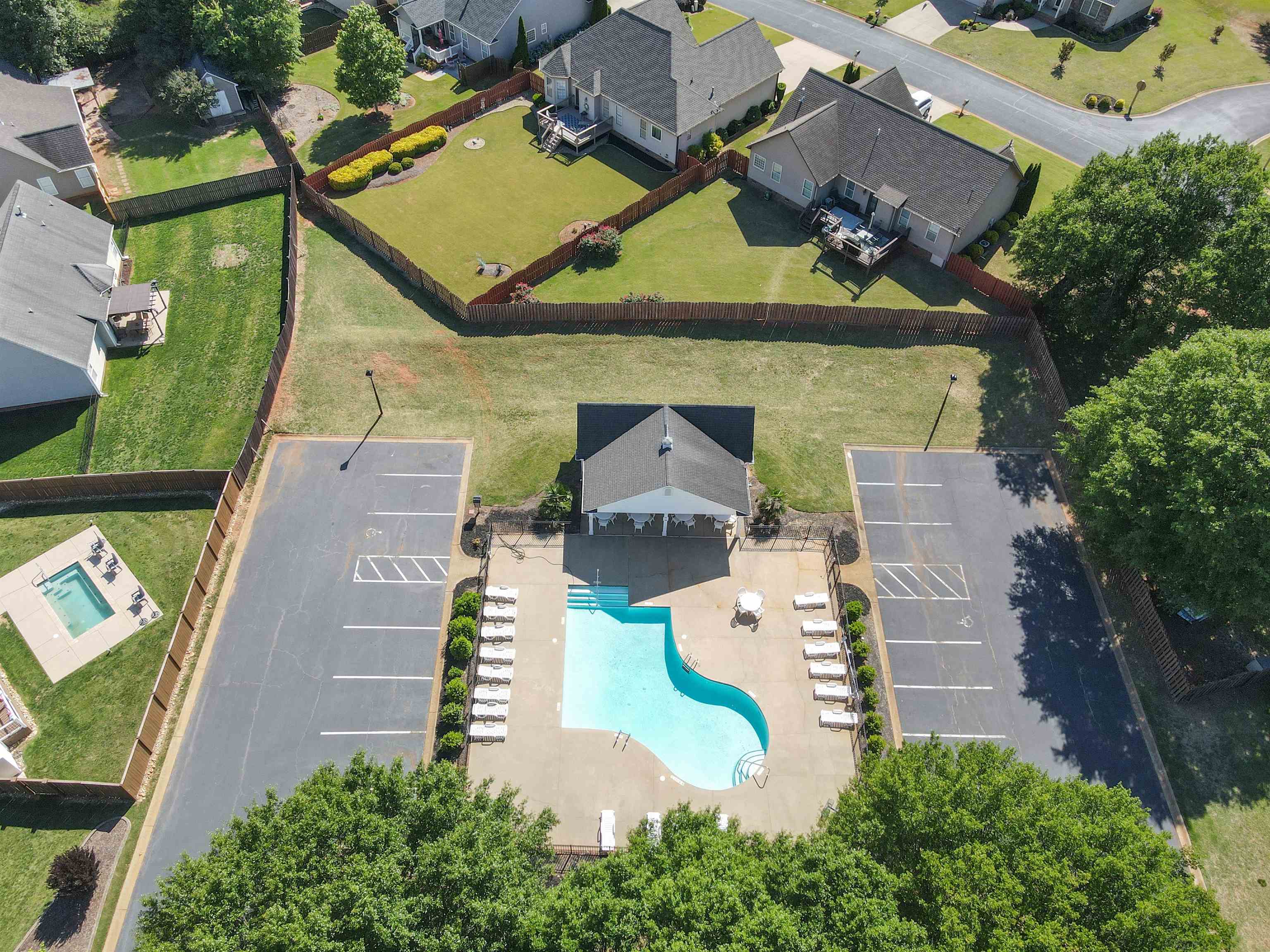 881 Affirmed Drive Property Photo 28