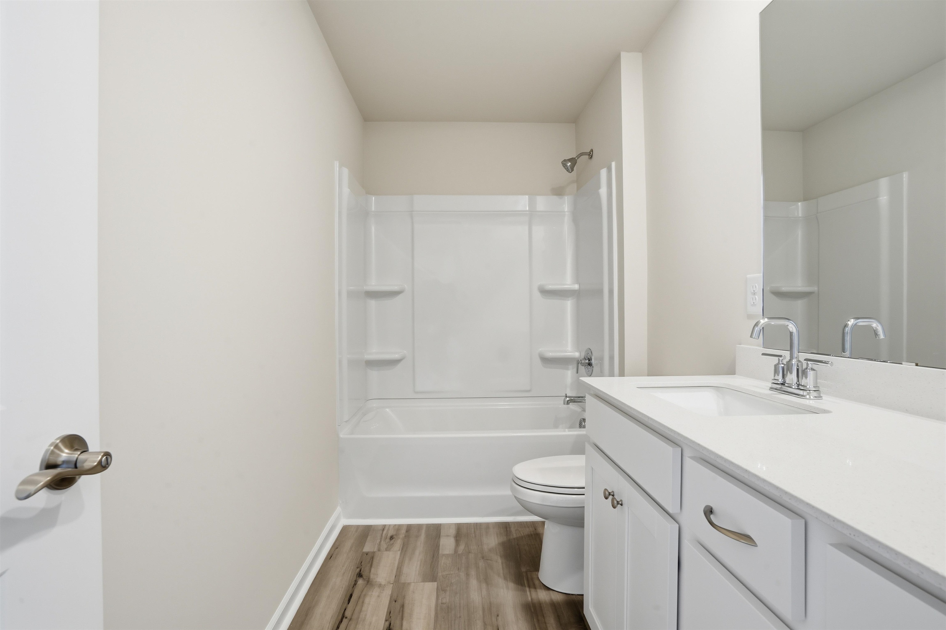 905 Kitson Court Property Photo 20
