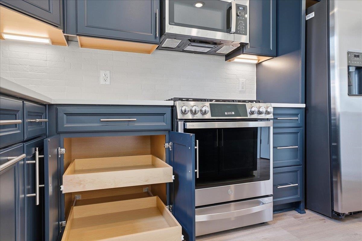 714 Rodin Road Property Photo 10