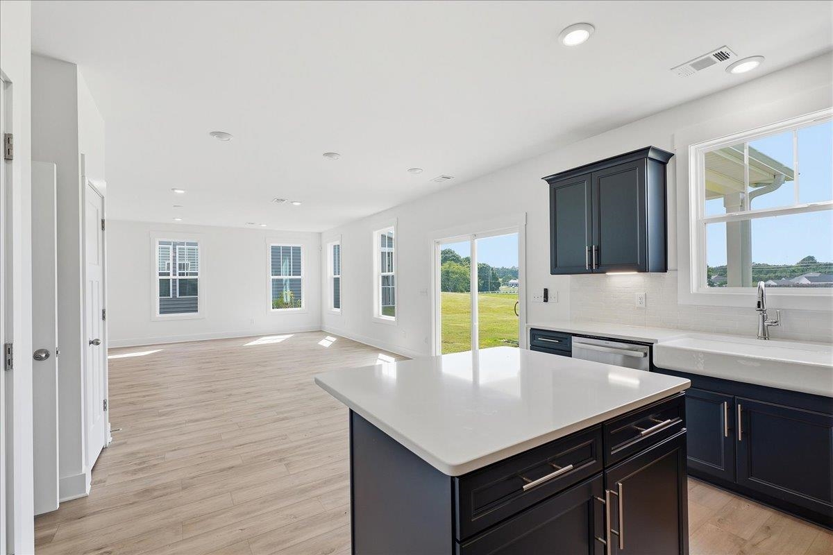 714 Rodin Road Property Photo 12