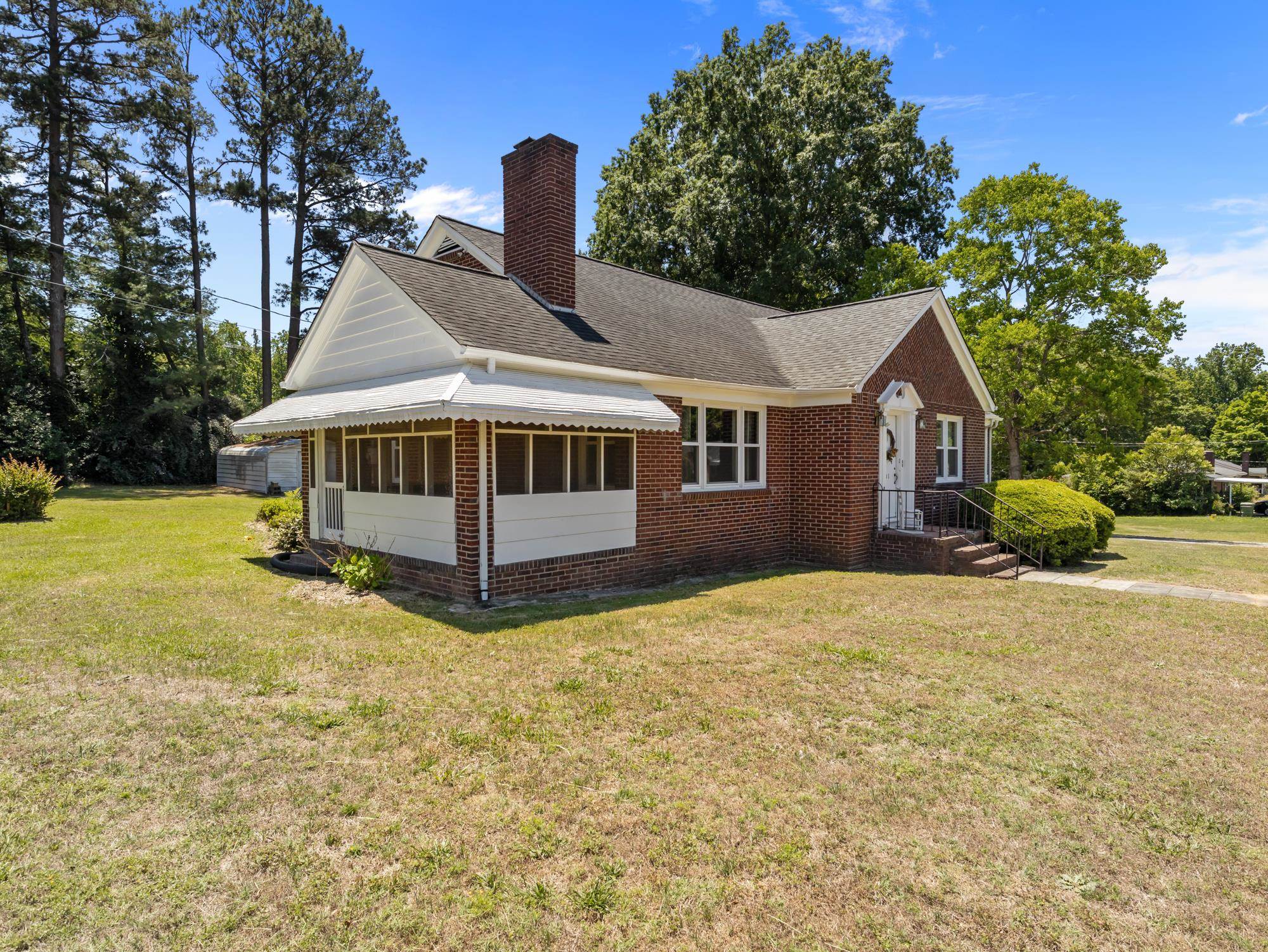 201 Spruce Street Property Photo 2