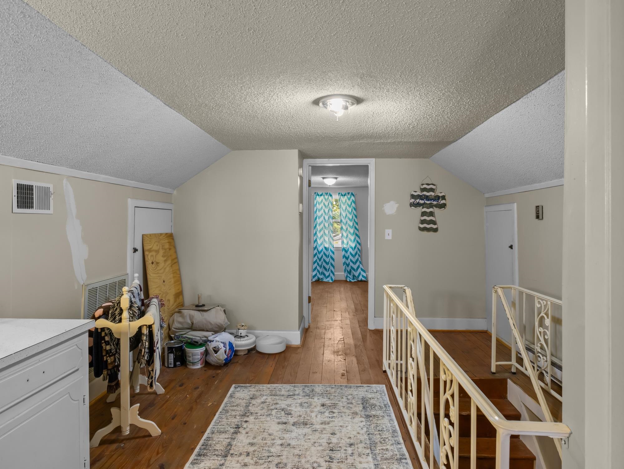 201 Spruce Street Property Photo 32