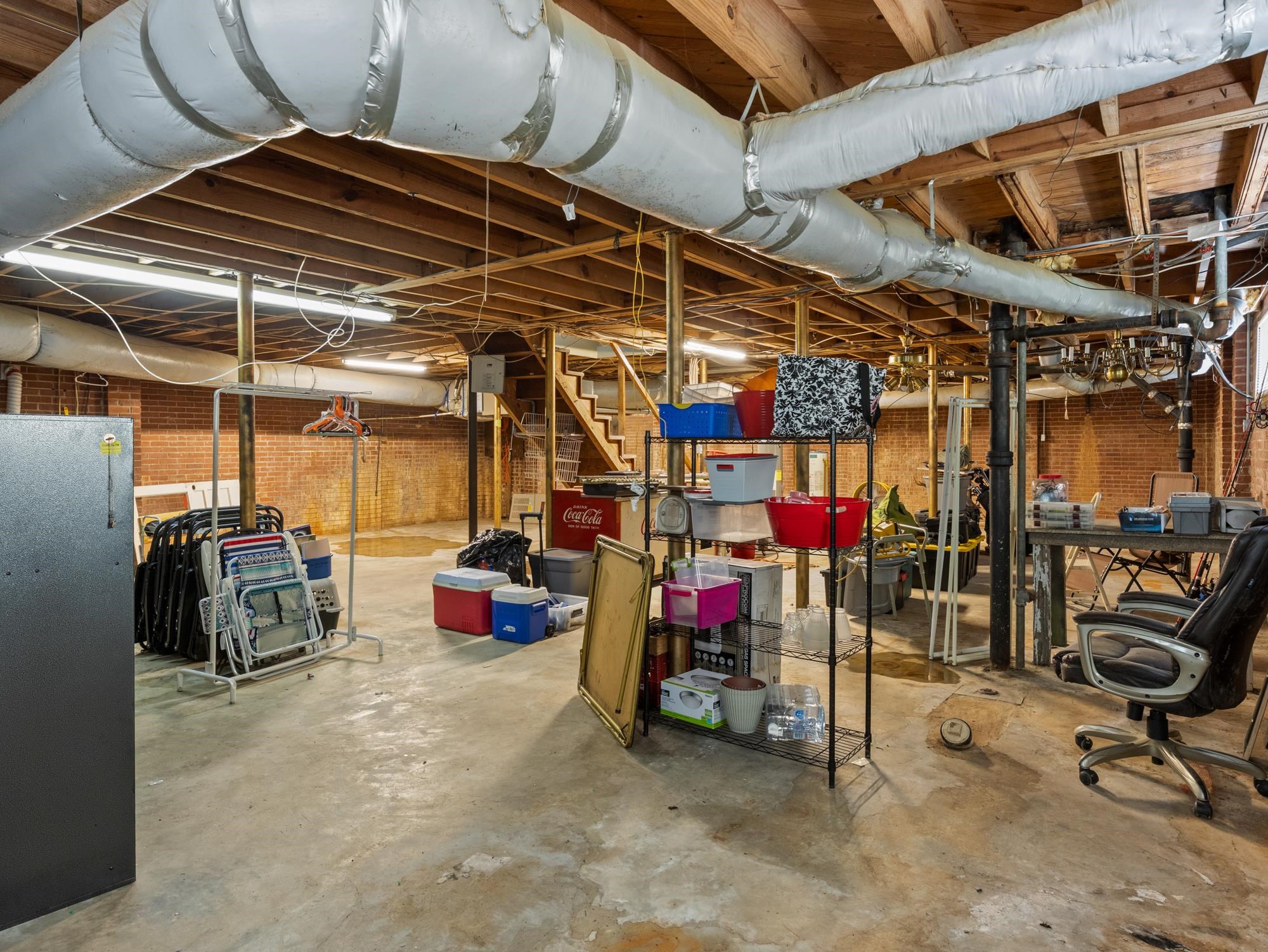 201 Spruce Street Property Photo 36