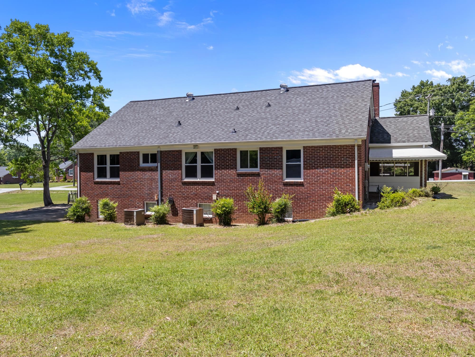 201 Spruce Street Property Photo 40