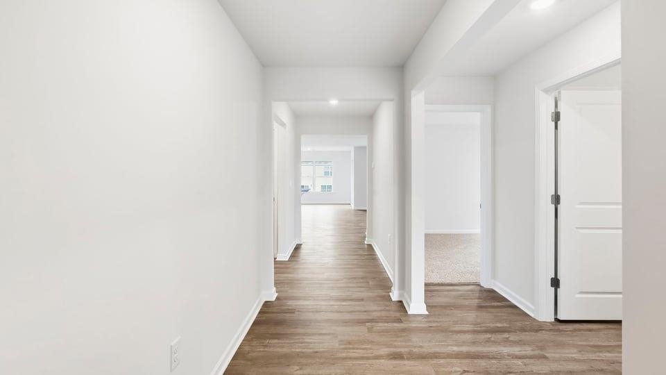 945 Kerwood Street Property Photo 4