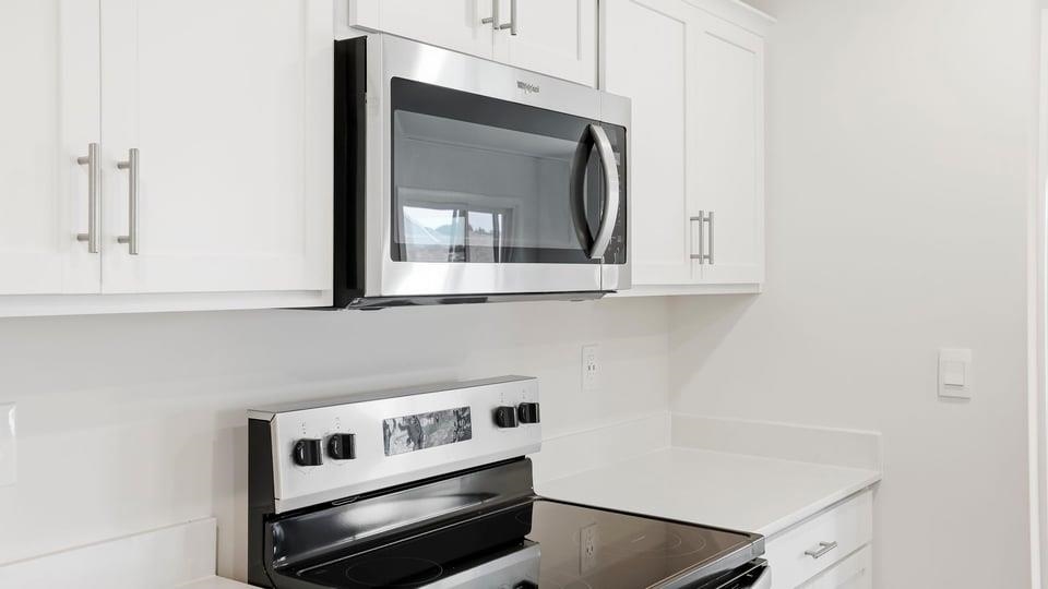 945 Kerwood Street Property Photo 18