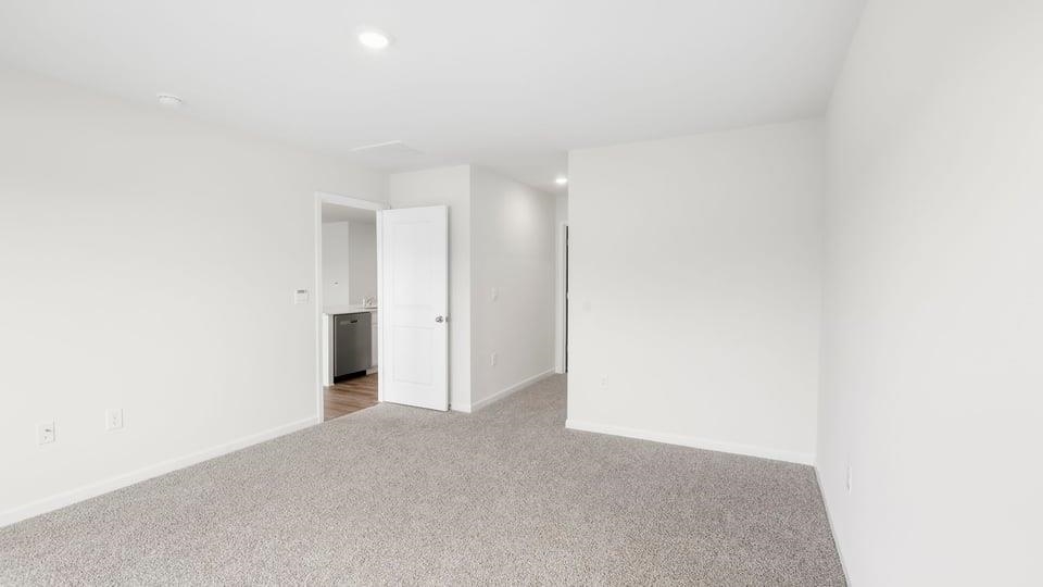 945 Kerwood Street Property Photo 25