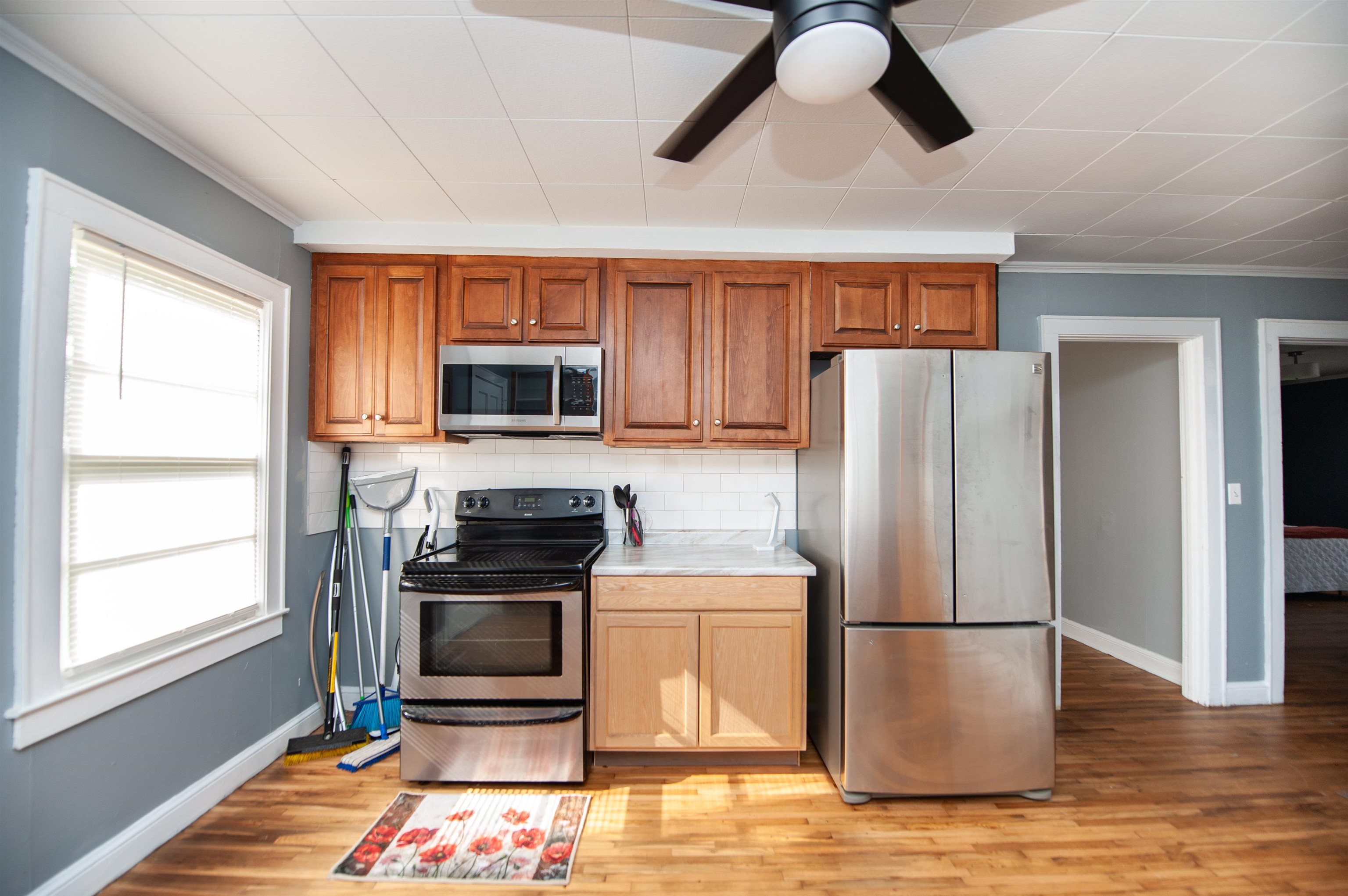 57 Gosnell Ave Property Photo 8