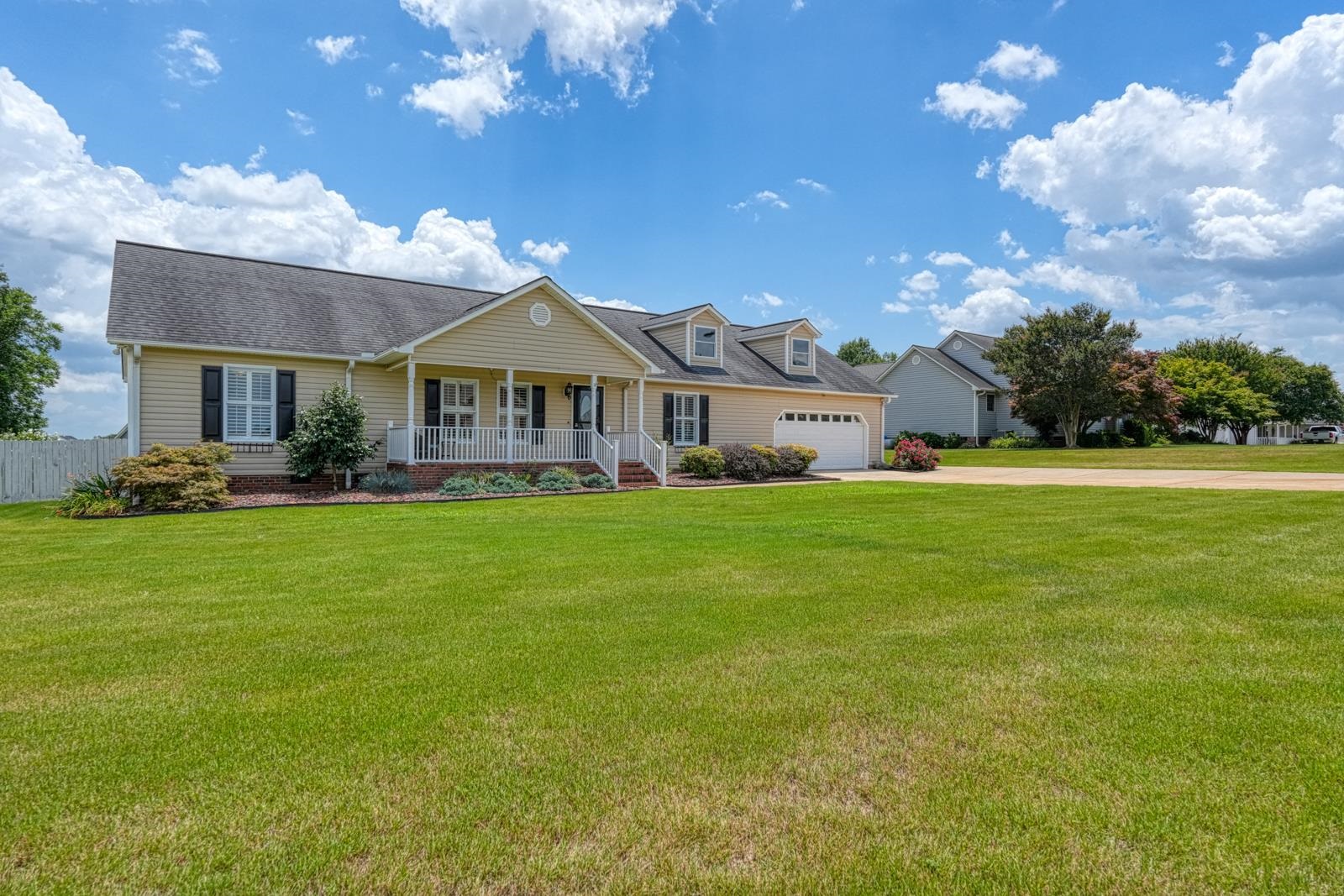 140 Bermuda Lane Property Photo 18