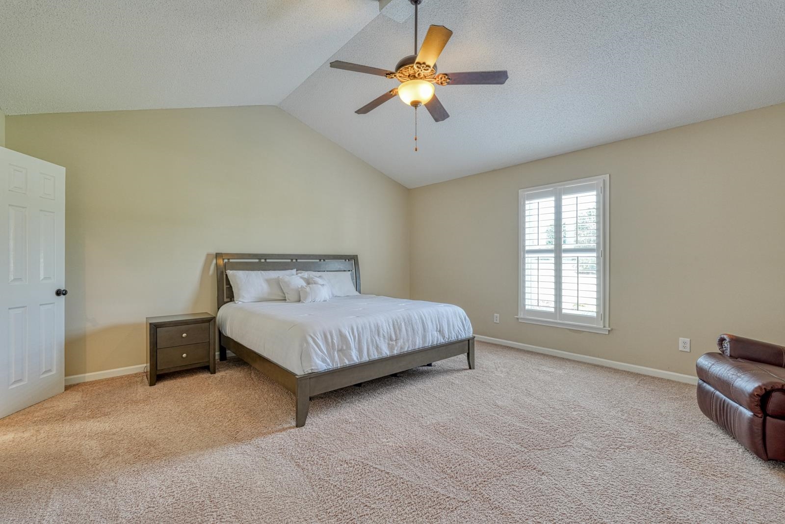 140 Bermuda Lane Property Photo 32