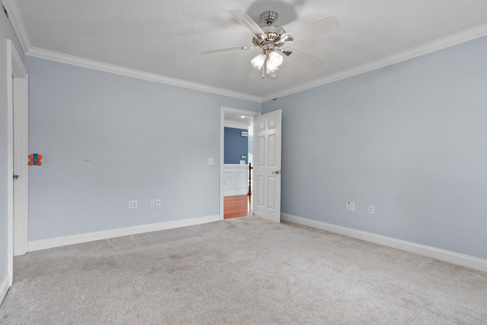 865 E Heathland Drive Property Photo 26
