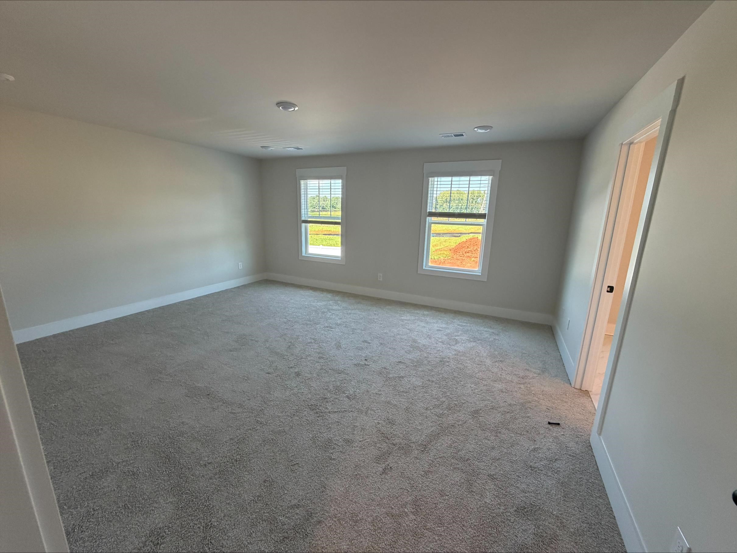 1010 Fox Hollow Street Property Photo 7