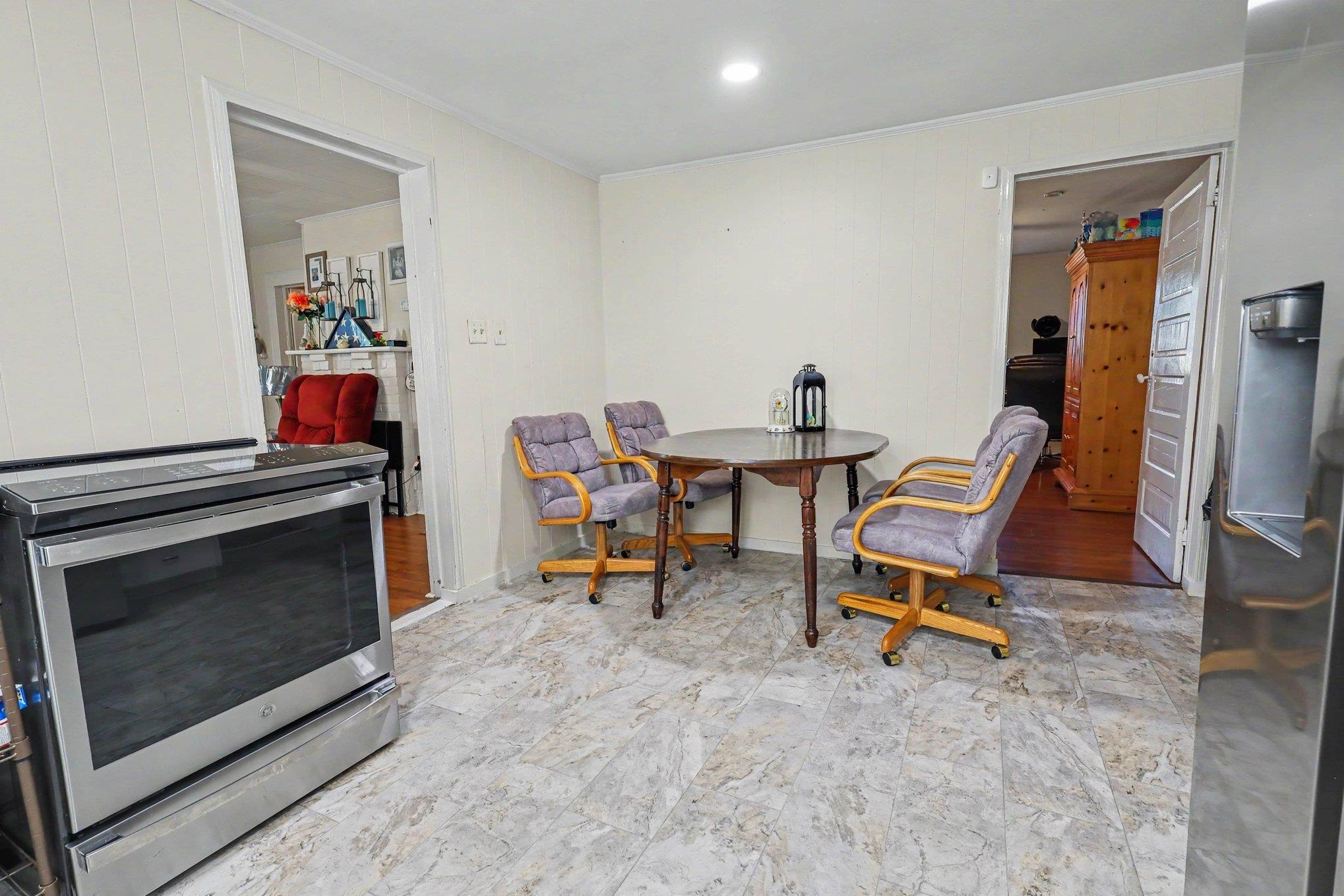 9 G Street Property Photo 13