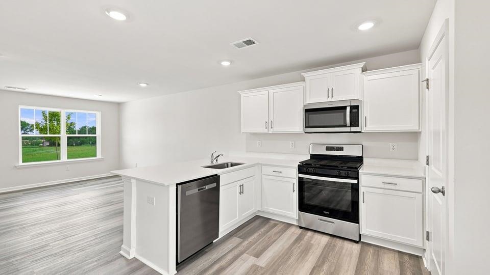 721 Longton Street Property Photo 13