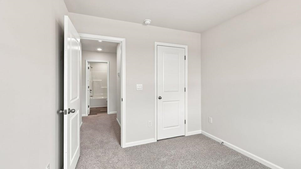 721 Longton Street Property Photo 24