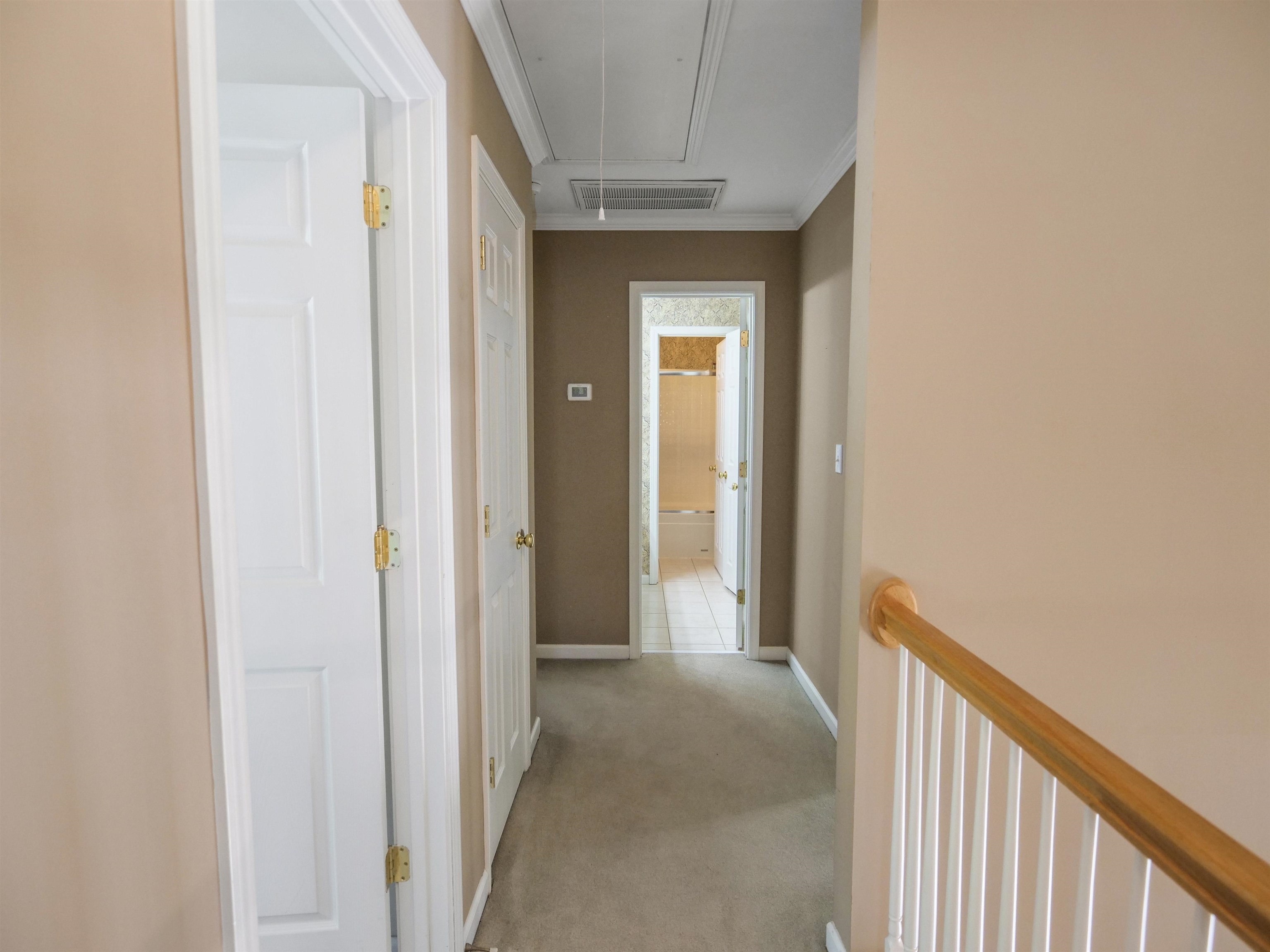 240 Cedar Bluff Drive Property Photo 18