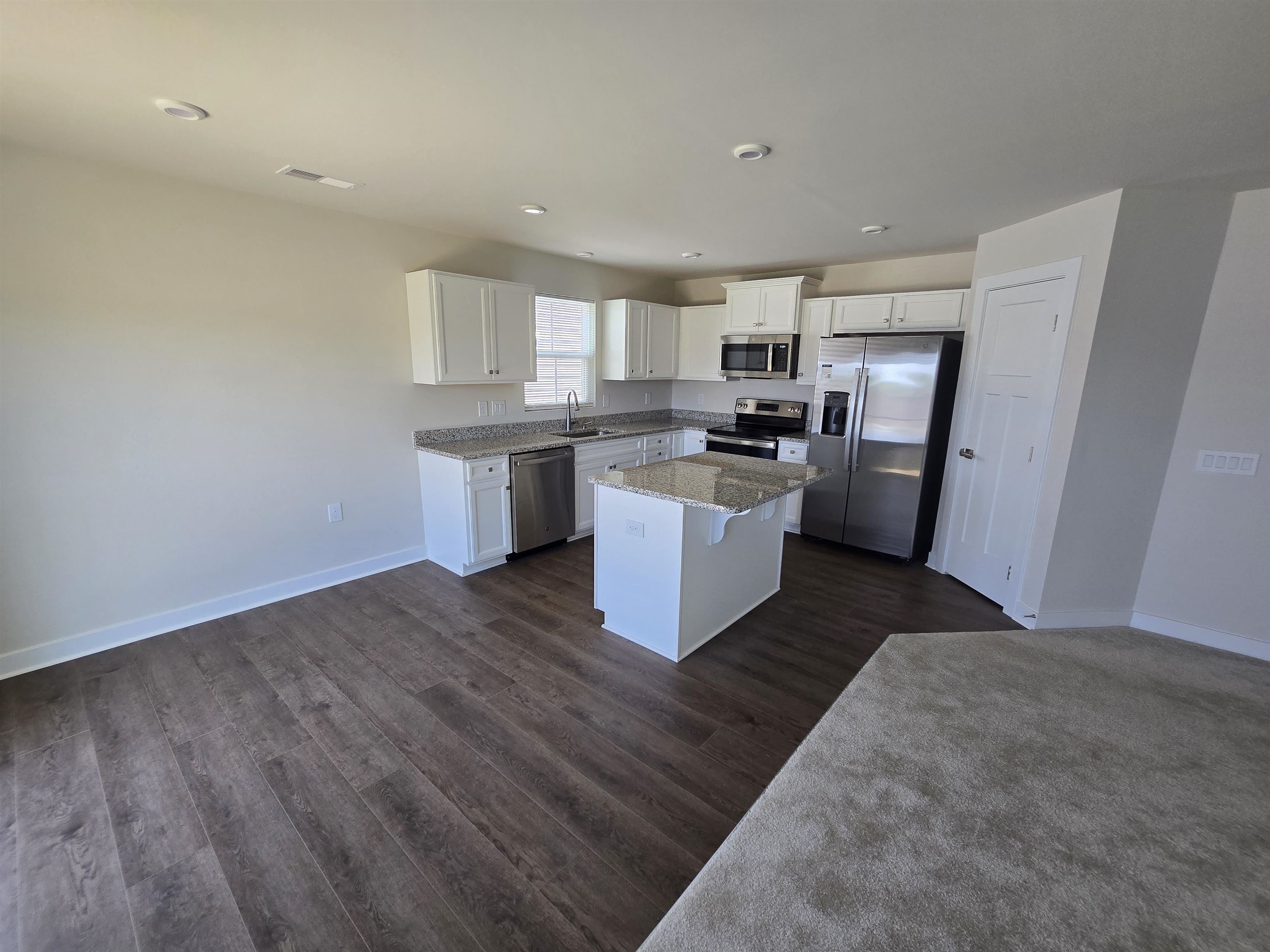 921 Blue Willow Court Property Photo 8